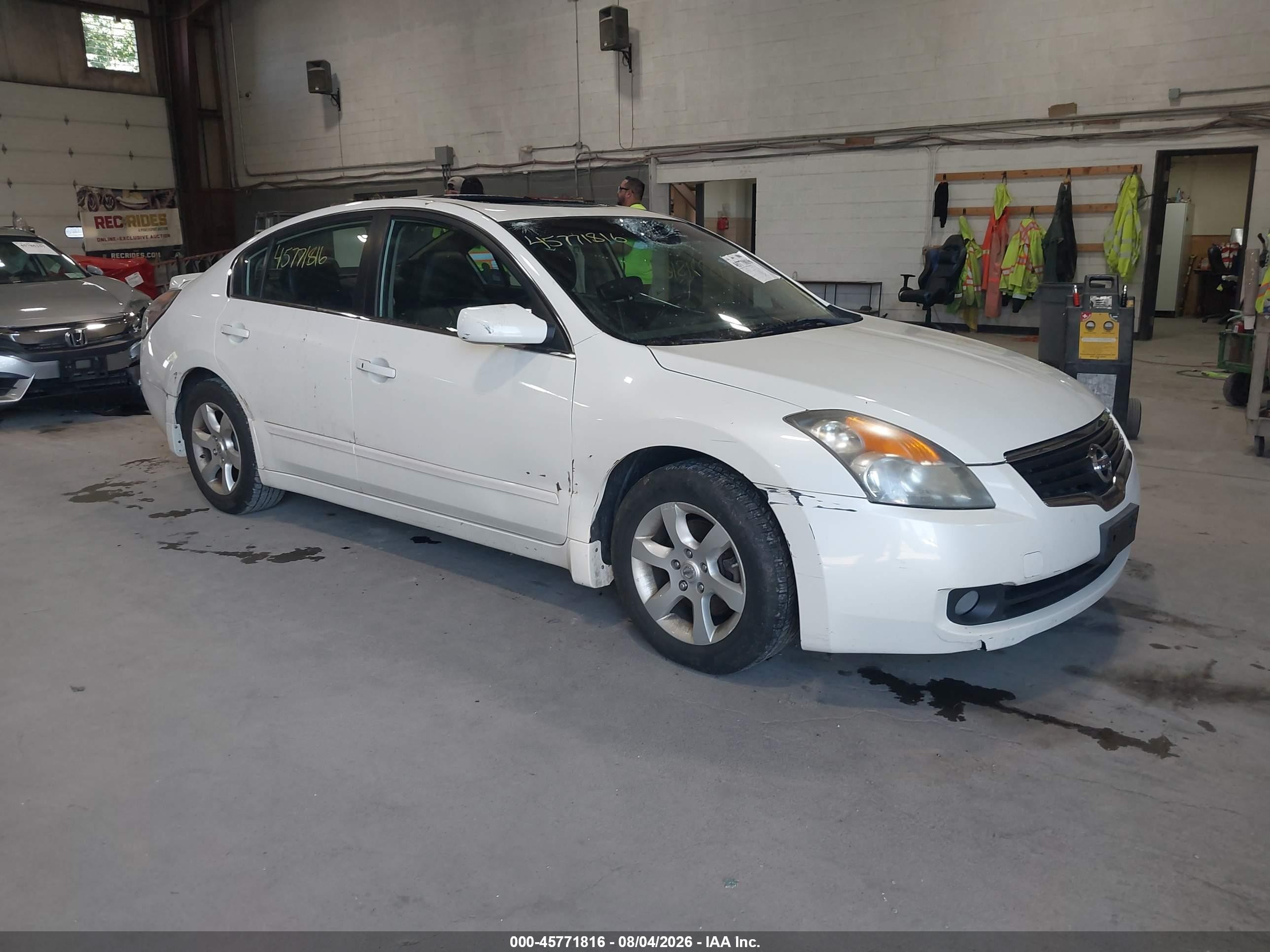 2009 Nissan Altima 2.5 S White vin: 1N4AL21E19N506511