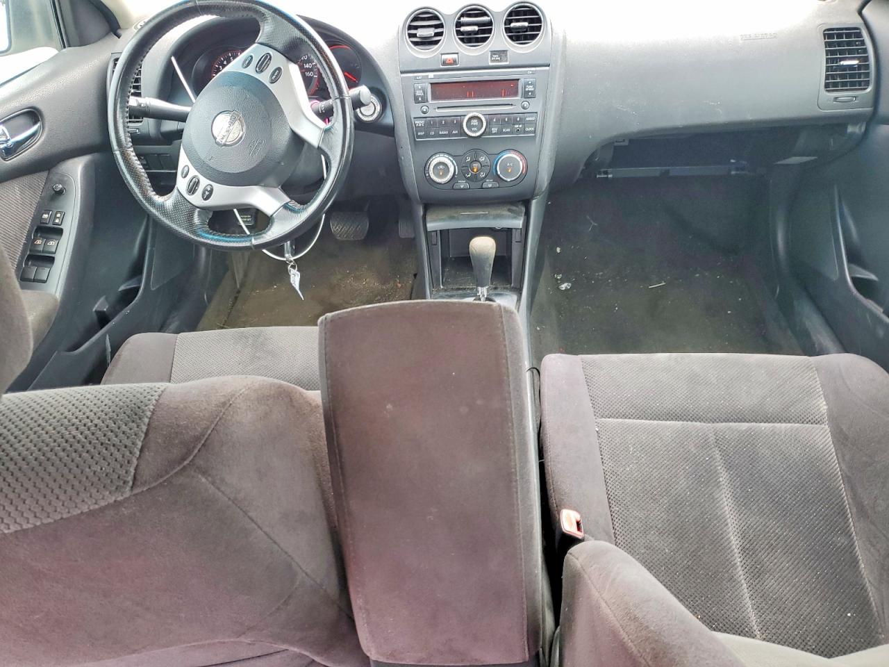2009 Nissan Altima 2.5 Белый vin: 1N4AL21E19N514575