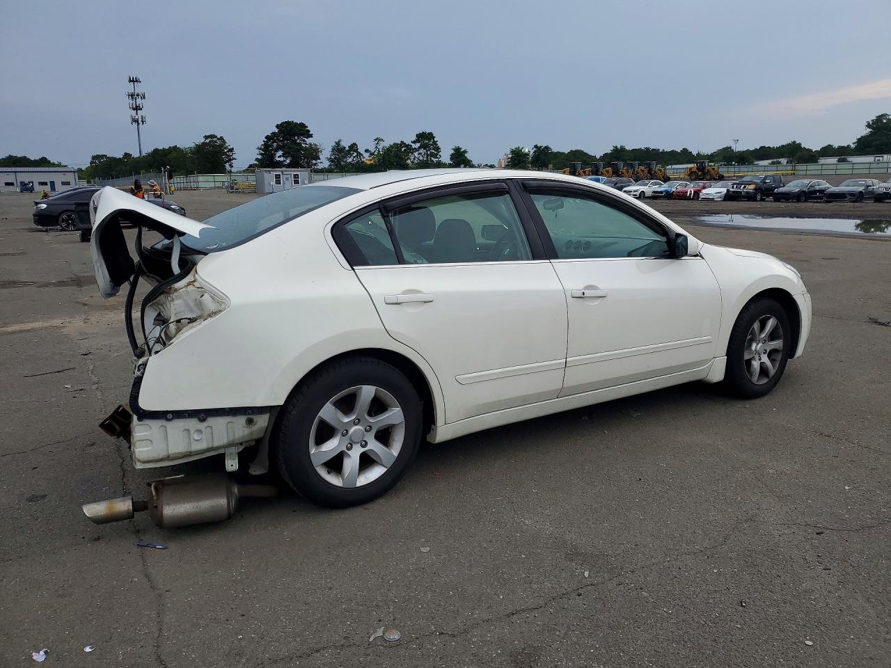 2009 Nissan Altima 2.5 Белый vin: 1N4AL21E19N514575