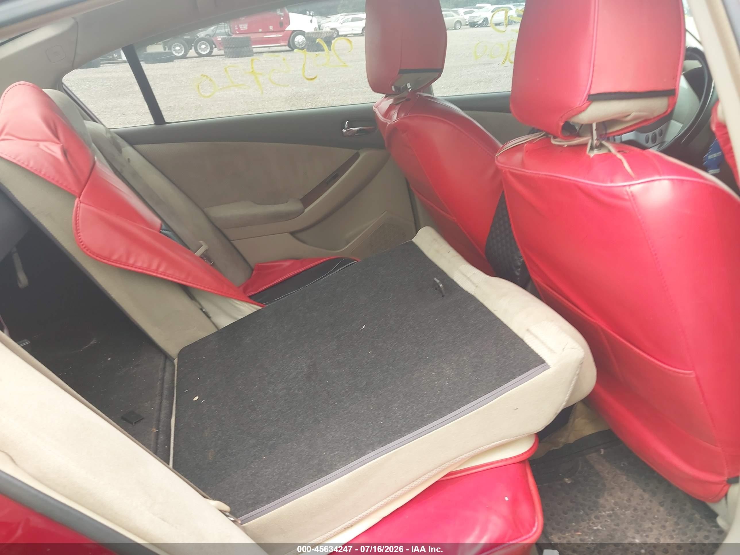 2007 Nissan Altima 2.5 S Red vin: 1N4AL21E27C117434