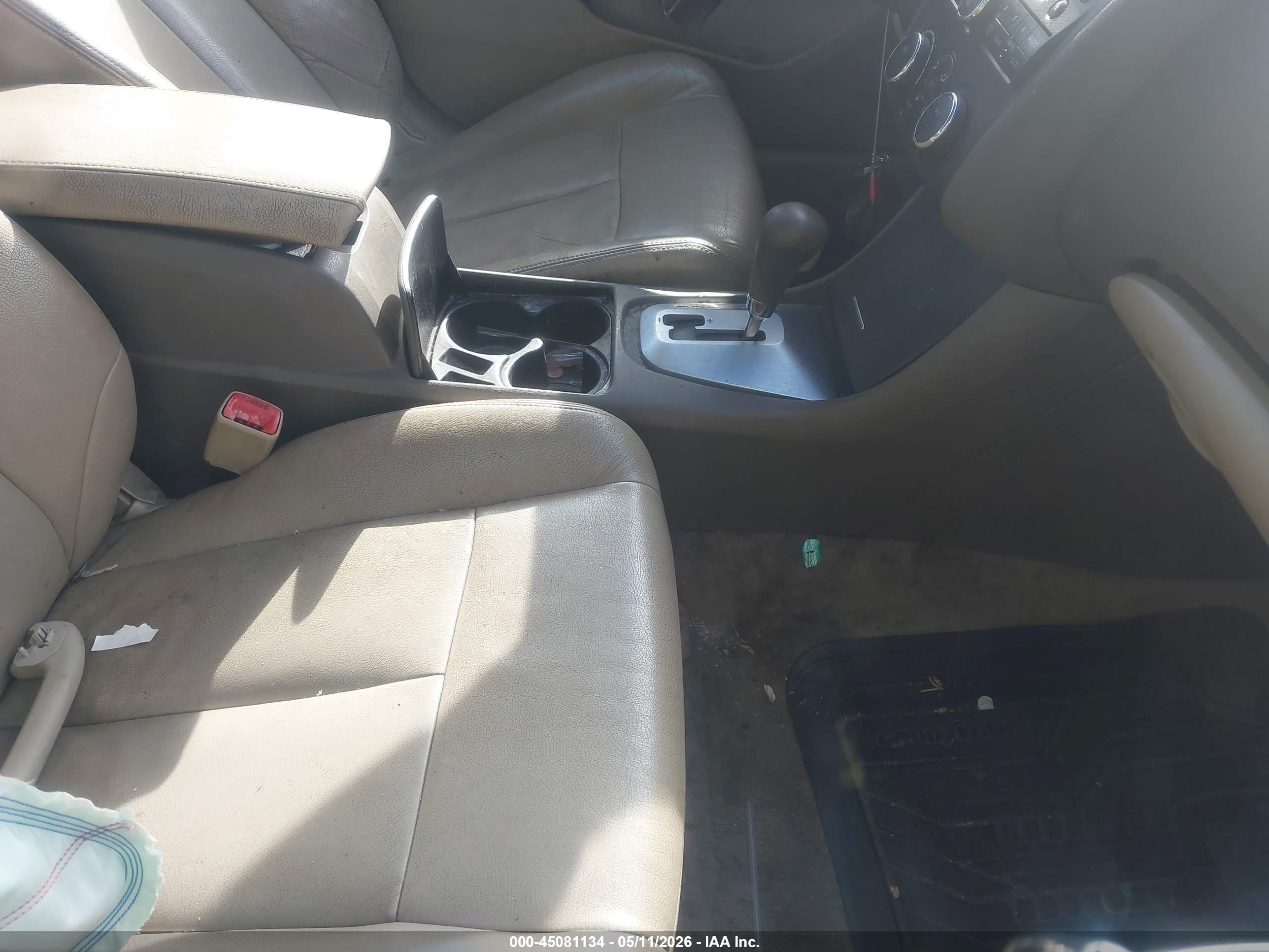 2007 Nissan Altima 2.5 S Золотой vin: 1N4AL21E27N442797