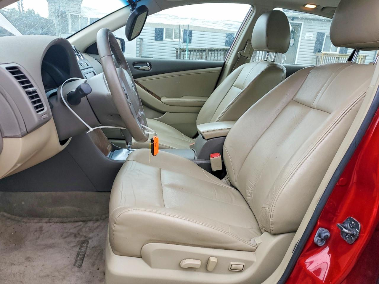 2007 Nissan Altima 2.5 Red vin: 1N4AL21E27N474214