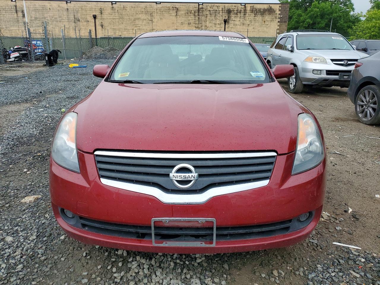 2007 Nissan Altima 2.5 Red vin: 1N4AL21E27N474214
