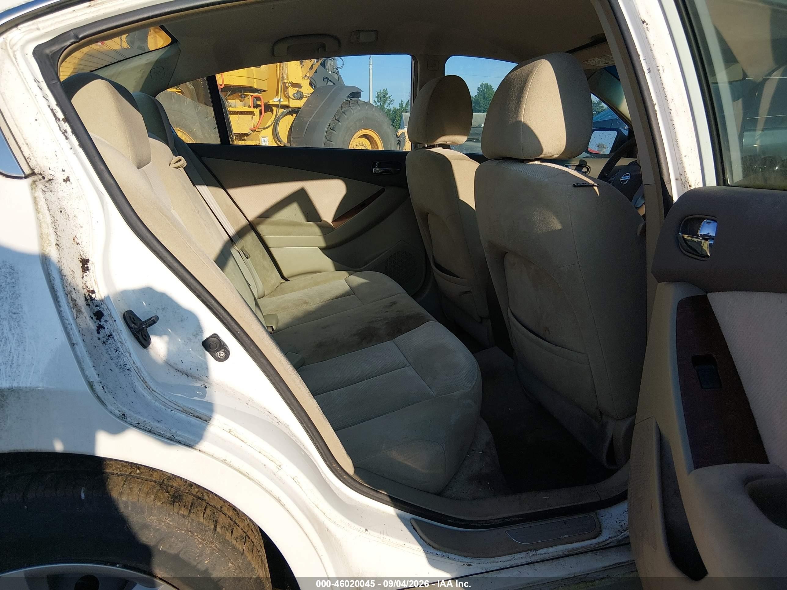 2008 Nissan Altima 2.5 S White vin: 1N4AL21E28C213257