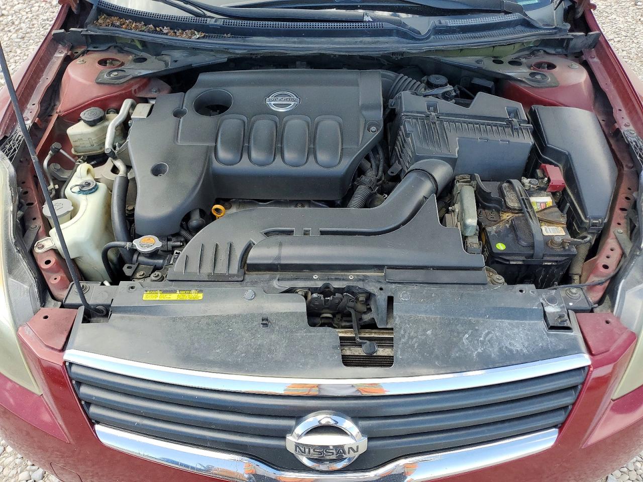 2008 Nissan Altima 2.5 Red vin: 1N4AL21E28C231404