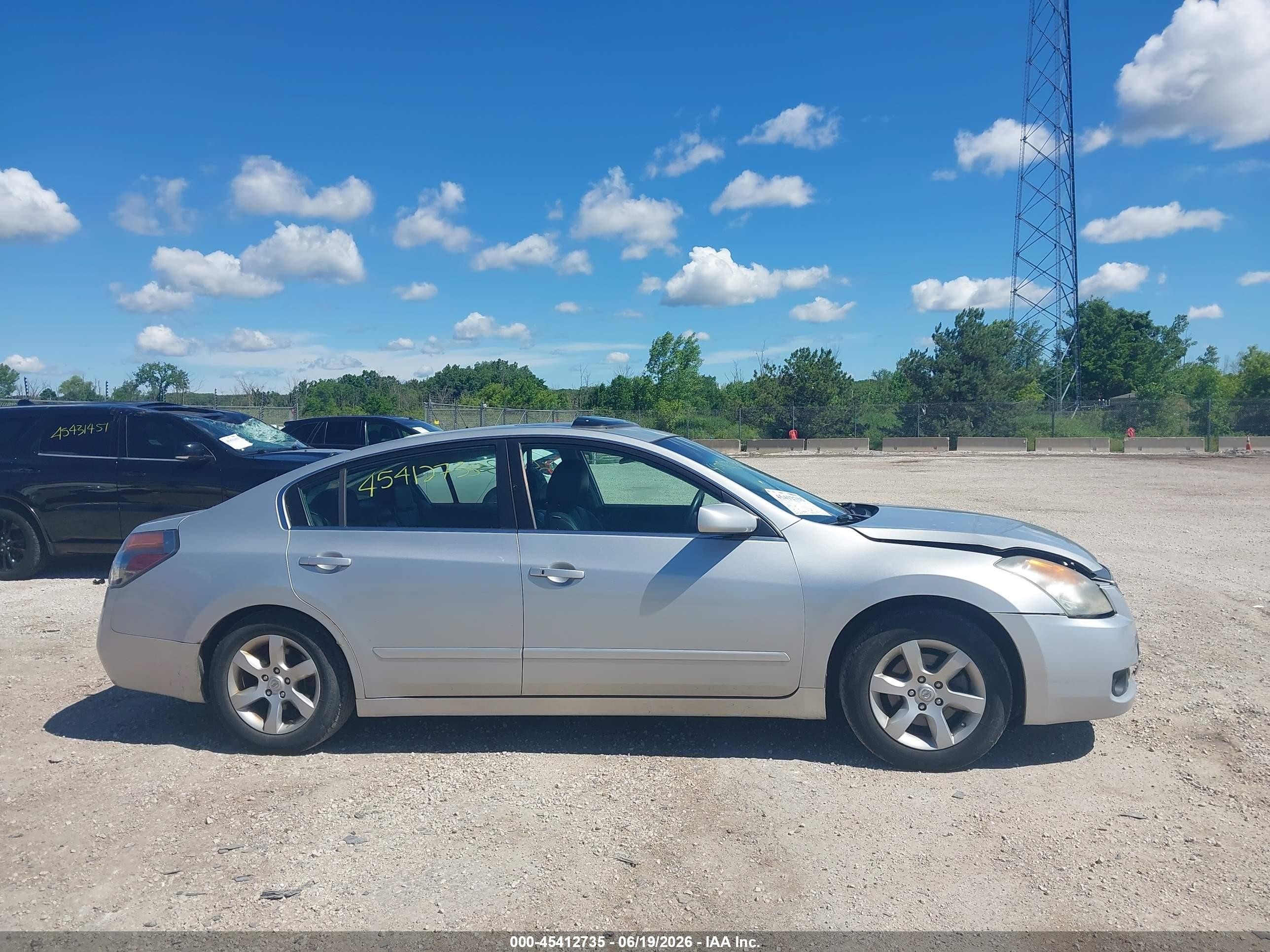 2008 Nissan Altima 2.5 Sl Серебряный vin: 1N4AL21E28N429968