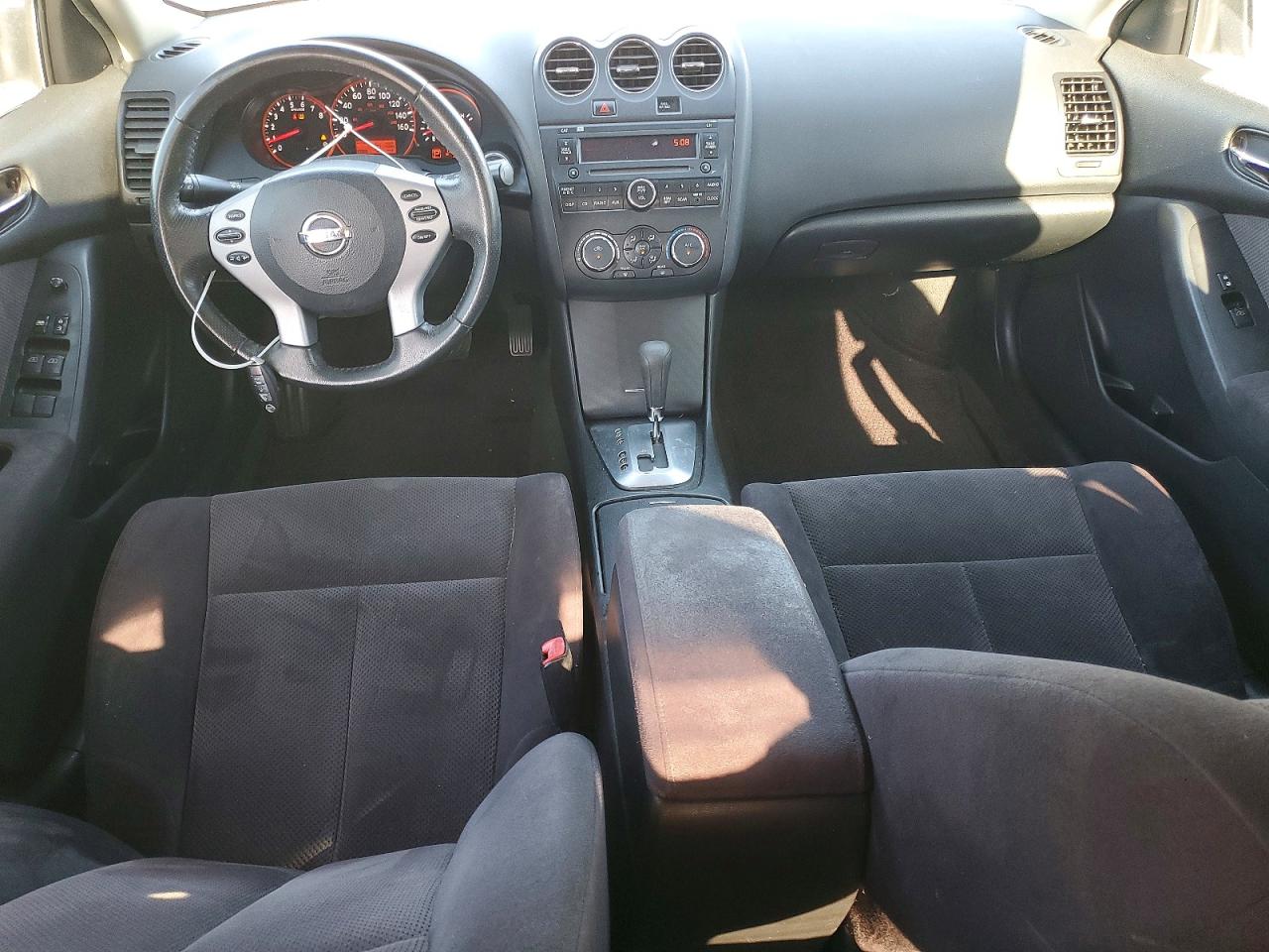 2008 Nissan Altima 2.5 Угольный vin: 1N4AL21E28N540844