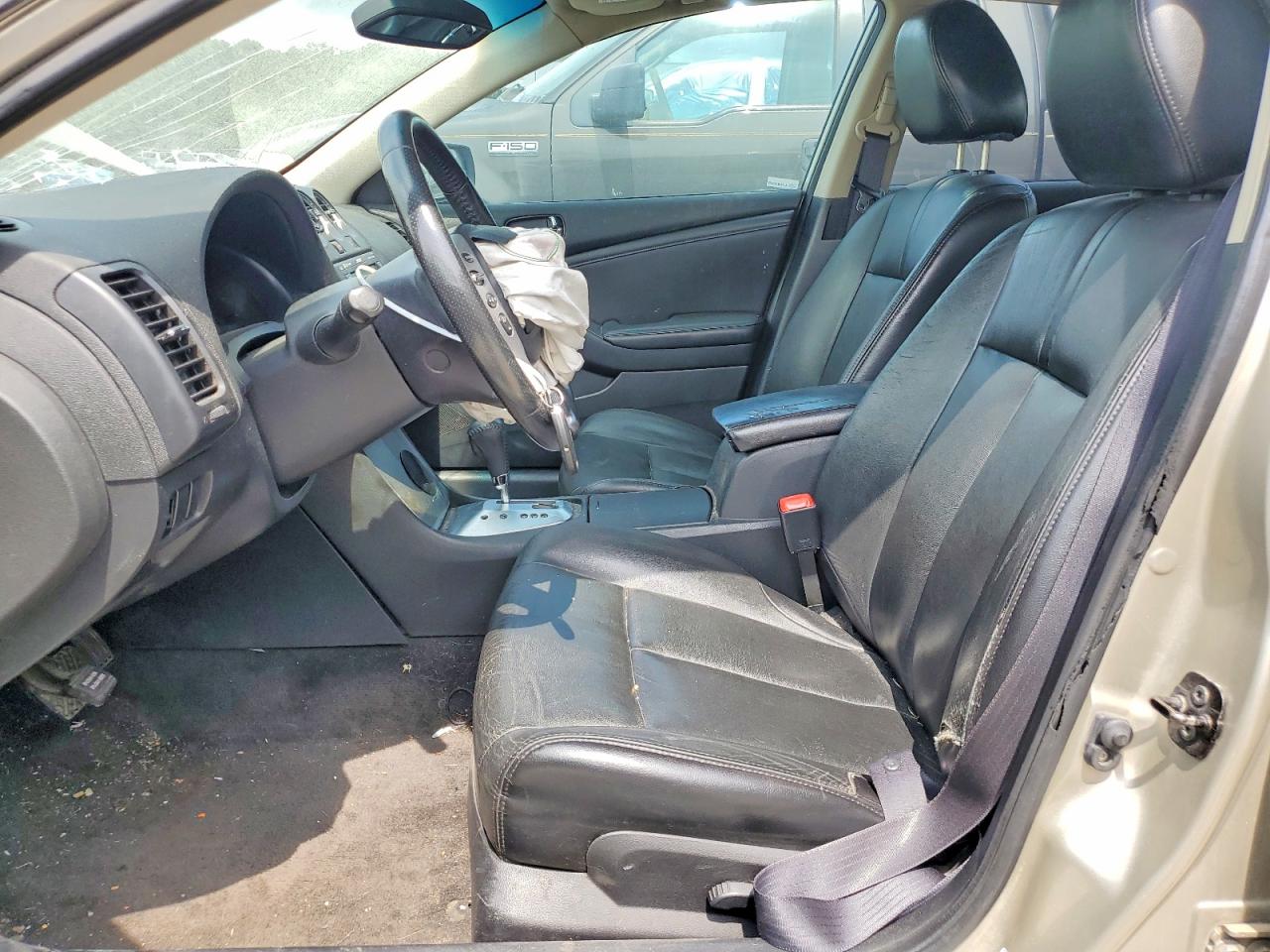 2009 Nissan Altima 2.5 Beige vin: 1N4AL21E29C122183