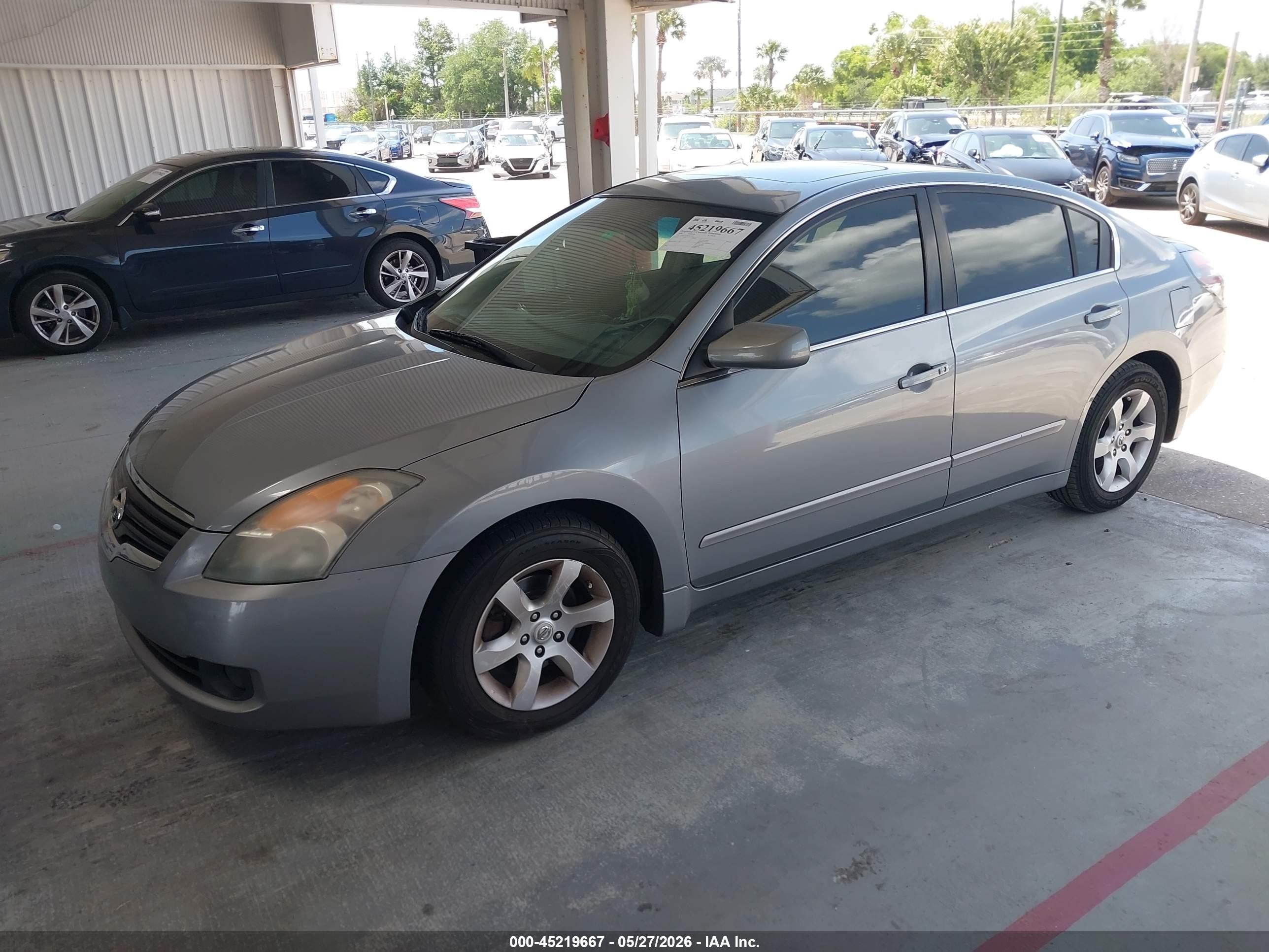 2009 Nissan Altima 2.5 S Silver vin: 1N4AL21E29C137718