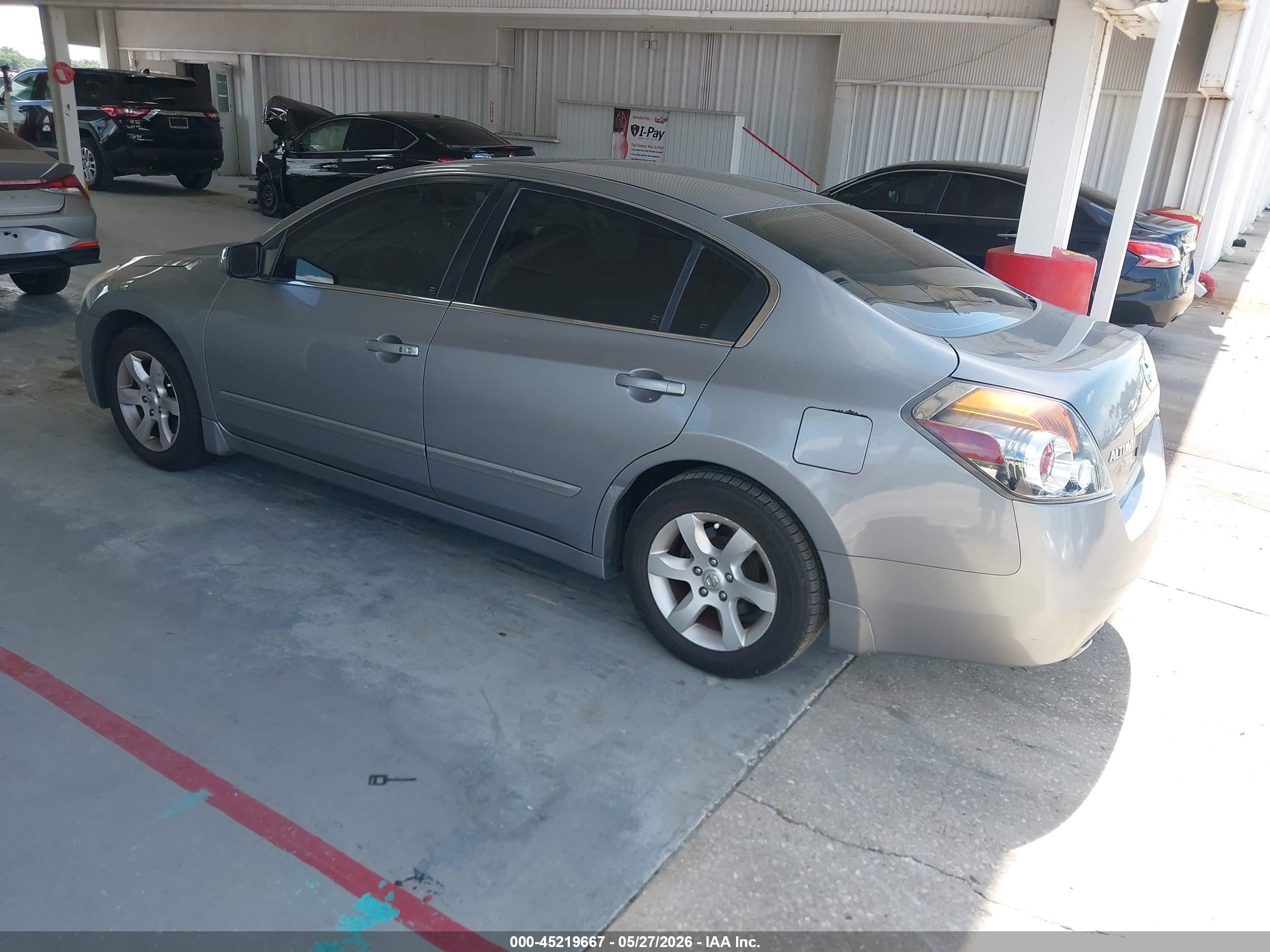 2009 Nissan Altima 2.5 S Silver vin: 1N4AL21E29C137718