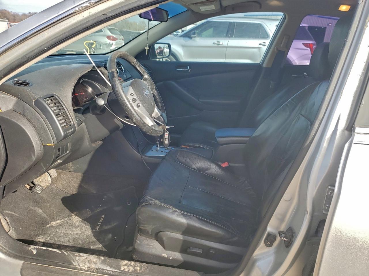 2009 Nissan Altima 2.5 Silver vin: 1N4AL21E29N439532