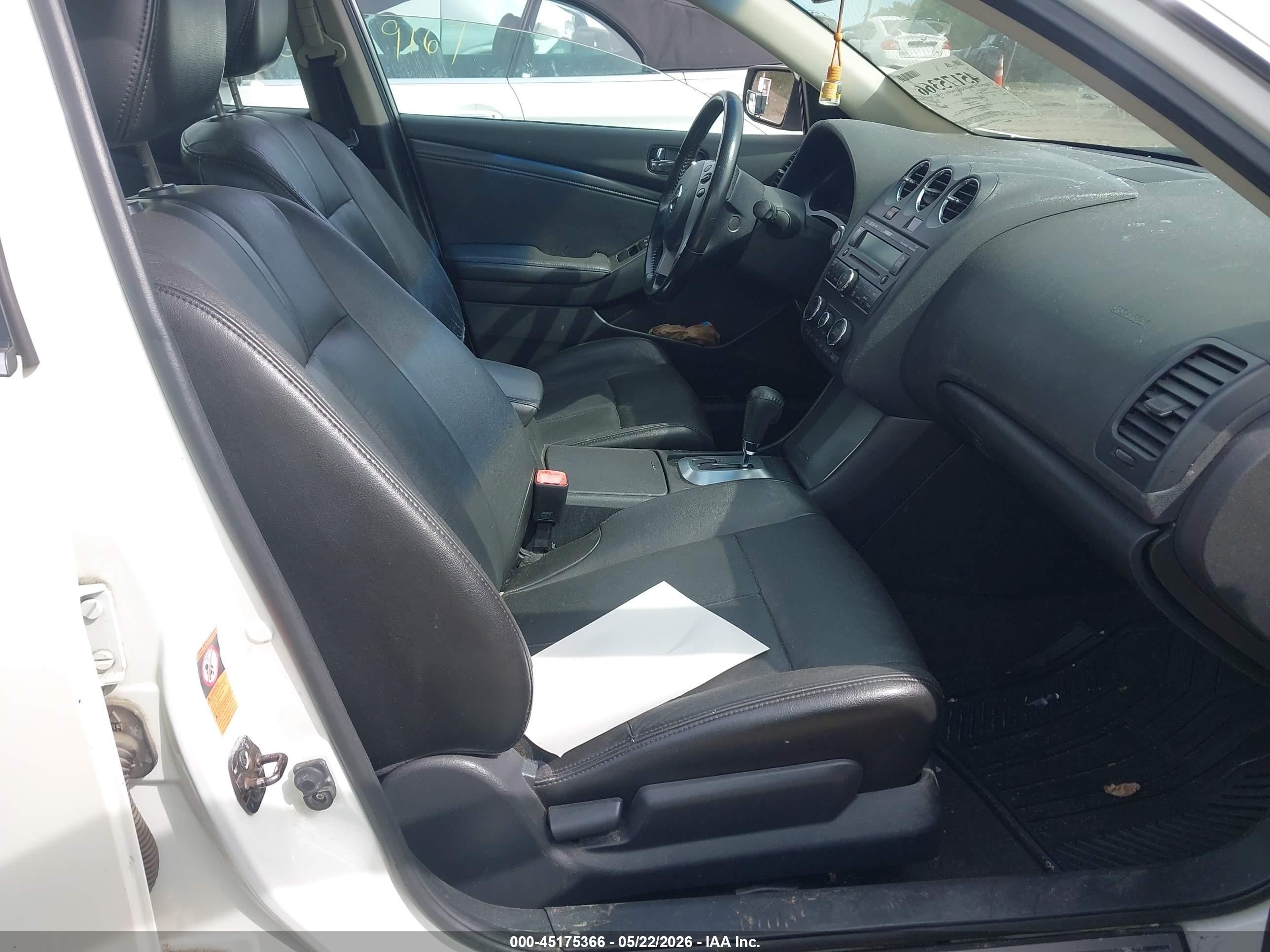 2009 Nissan Altima 2.5 S White vin: 1N4AL21E29N485443