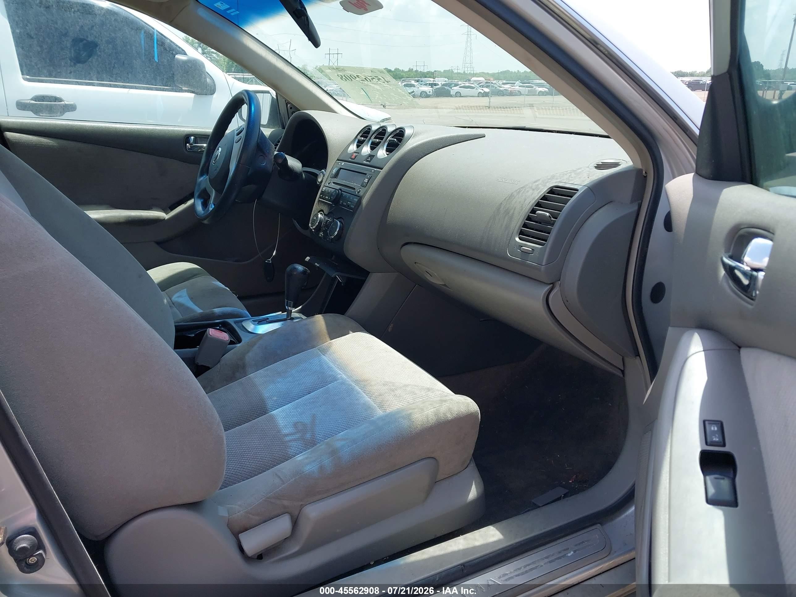 2009 Nissan Altima 2.5 S Silver vin: 1N4AL21E29N507652