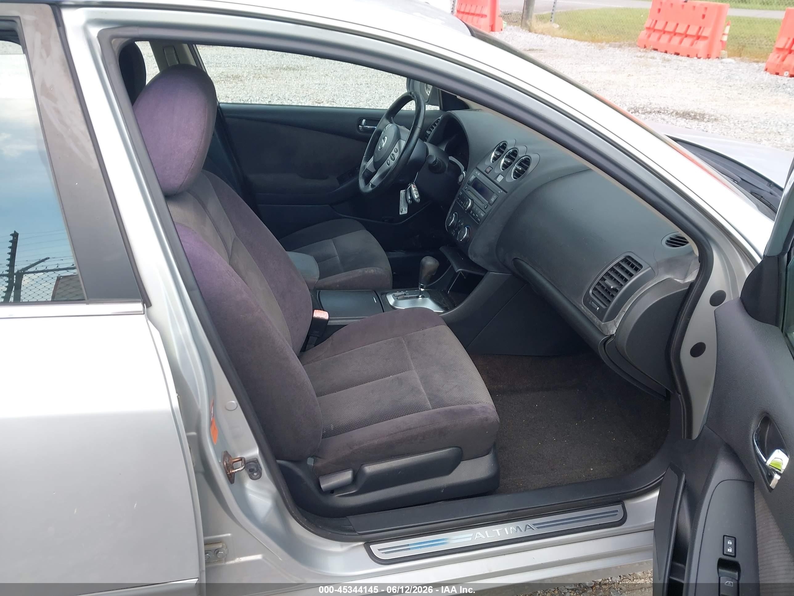 2009 Nissan Altima 2.5 S Silver vin: 1N4AL21E29N514407