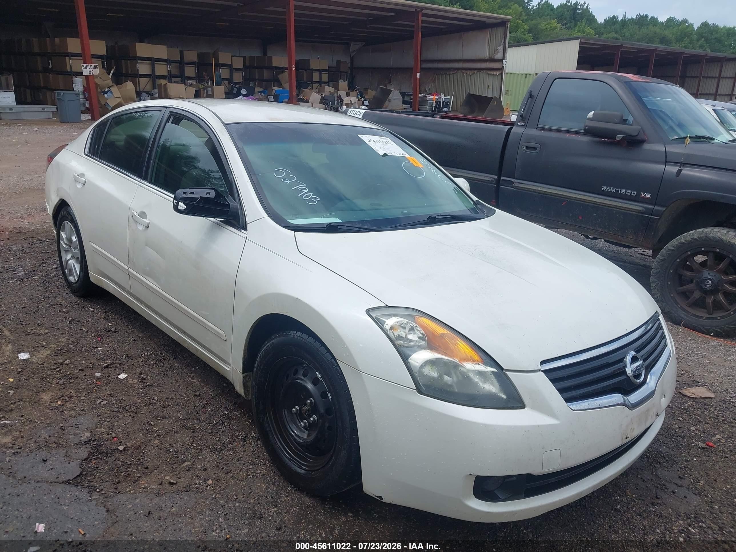 2009 Nissan Altima 2.5 S Белый vin: 1N4AL21E29N527903
