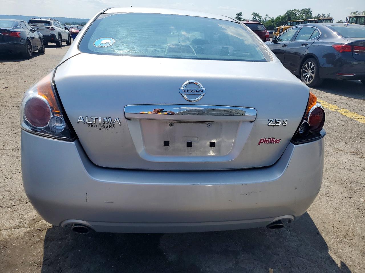 2009 Nissan Altima 2.5 Silver vin: 1N4AL21E29N541977