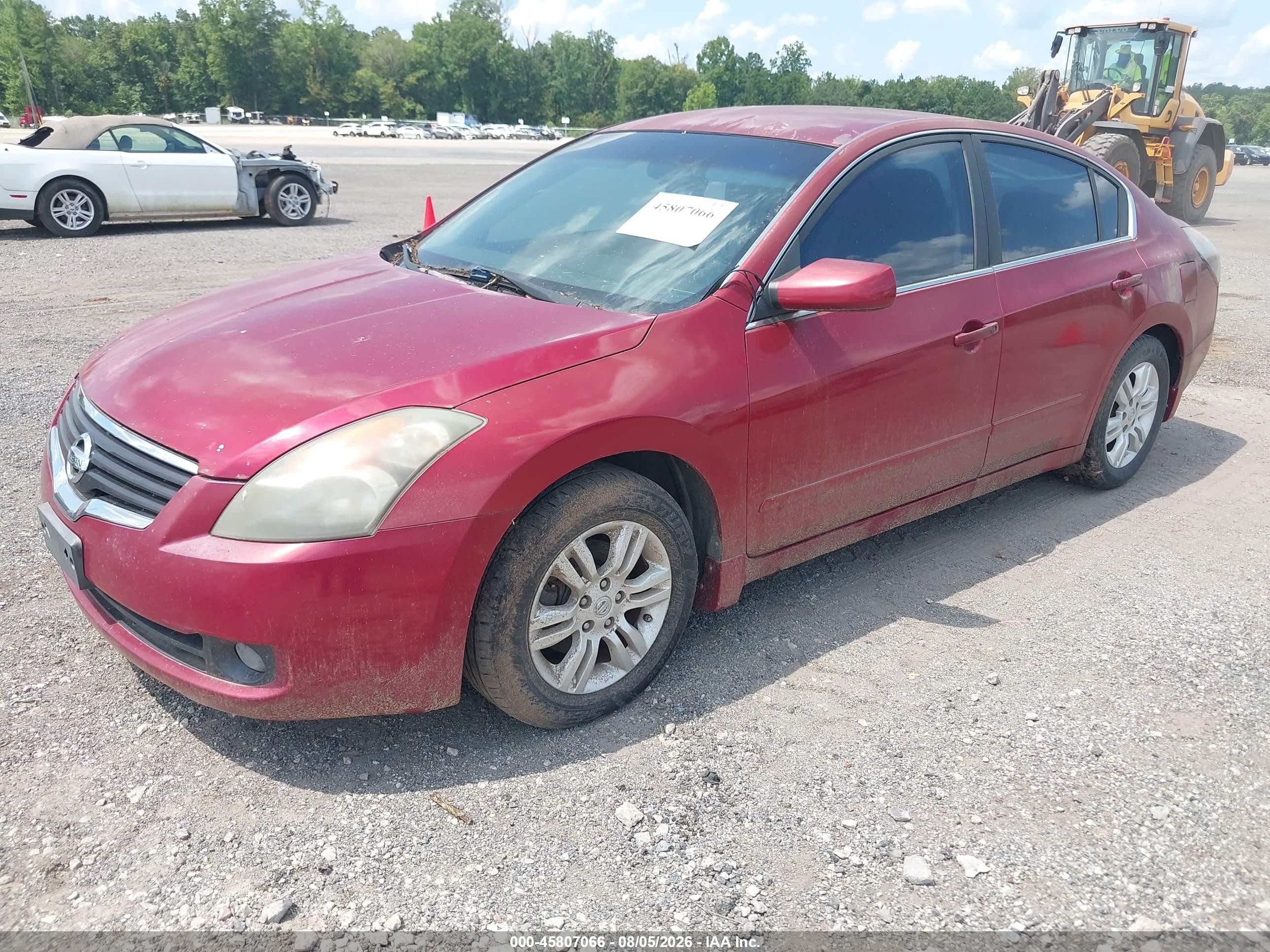 2009 Nissan Altima 2.5 S Red vin: 1N4AL21E29N557872