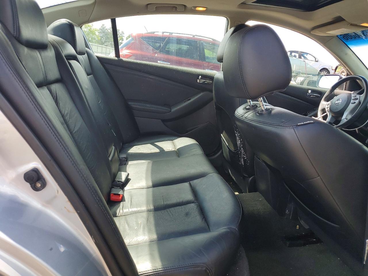 2007 Nissan Altima 2.5 Silver vin: 1N4AL21E37C144528