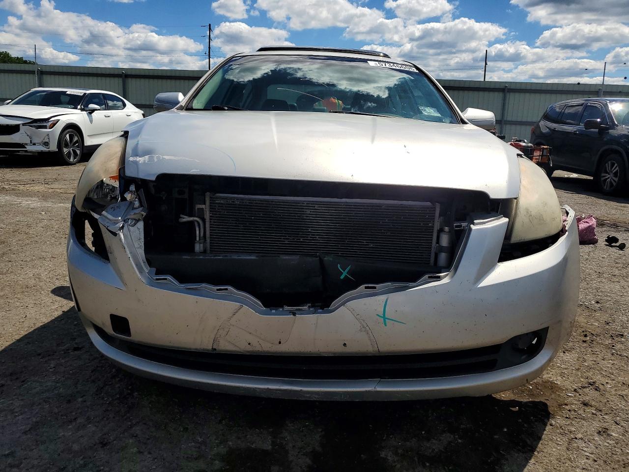 2007 Nissan Altima 2.5 Silver vin: 1N4AL21E37C144528