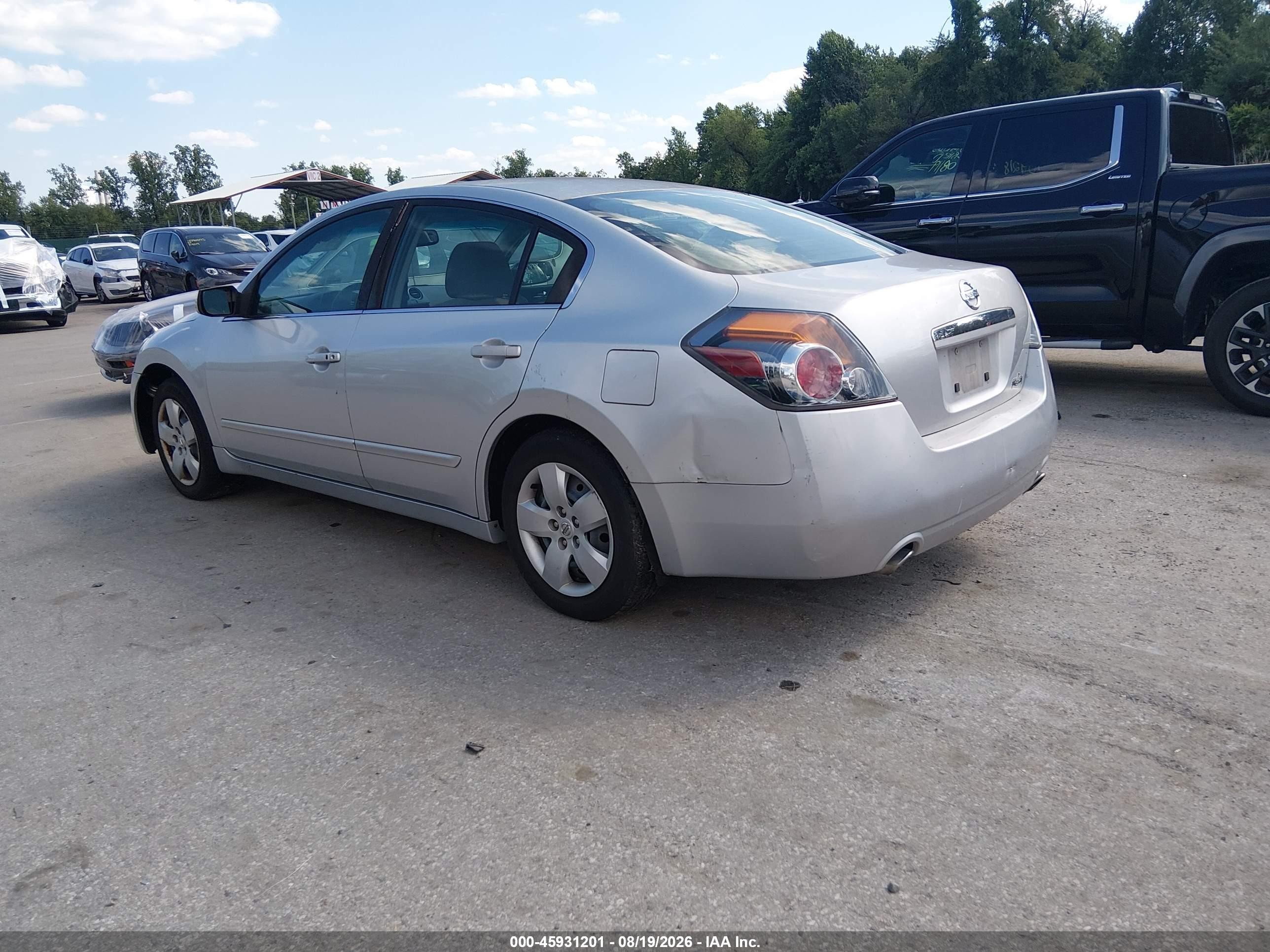 2007 Nissan Altima 2.5 S Серебряный vin: 1N4AL21E37C155562