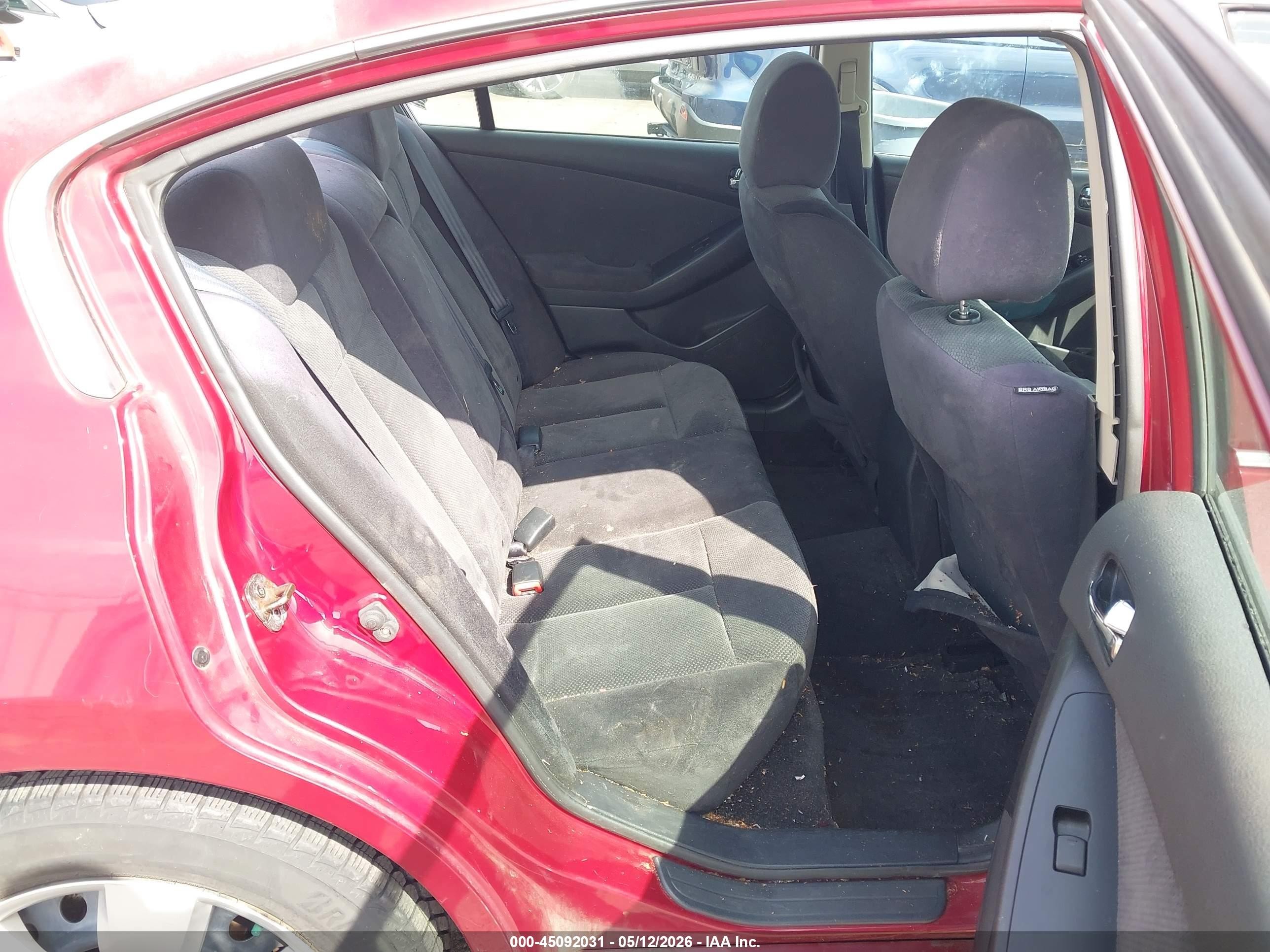 2007 Nissan Altima 2.5 S Red vin: 1N4AL21E37C171583