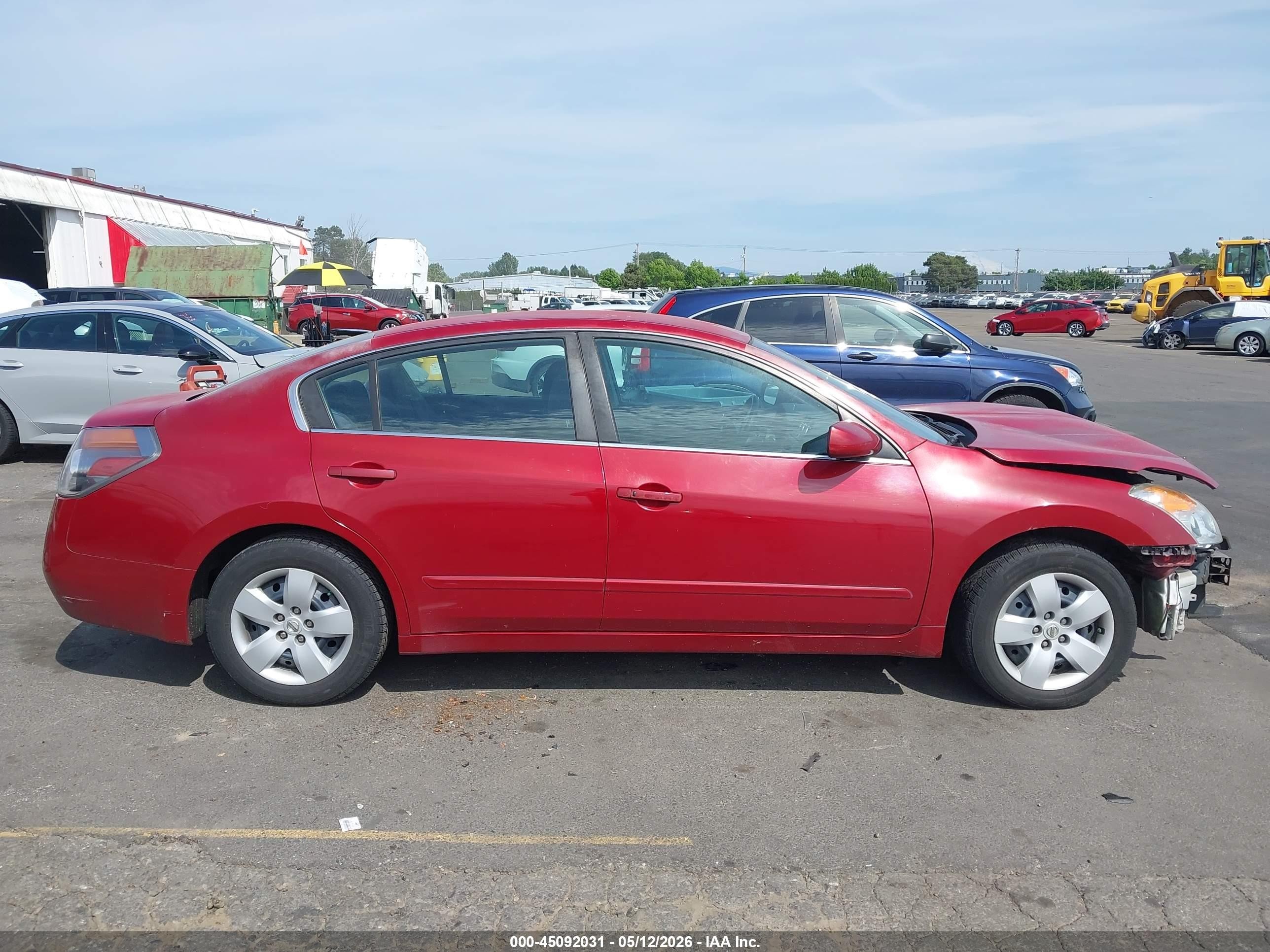 2007 Nissan Altima 2.5 S Red vin: 1N4AL21E37C171583