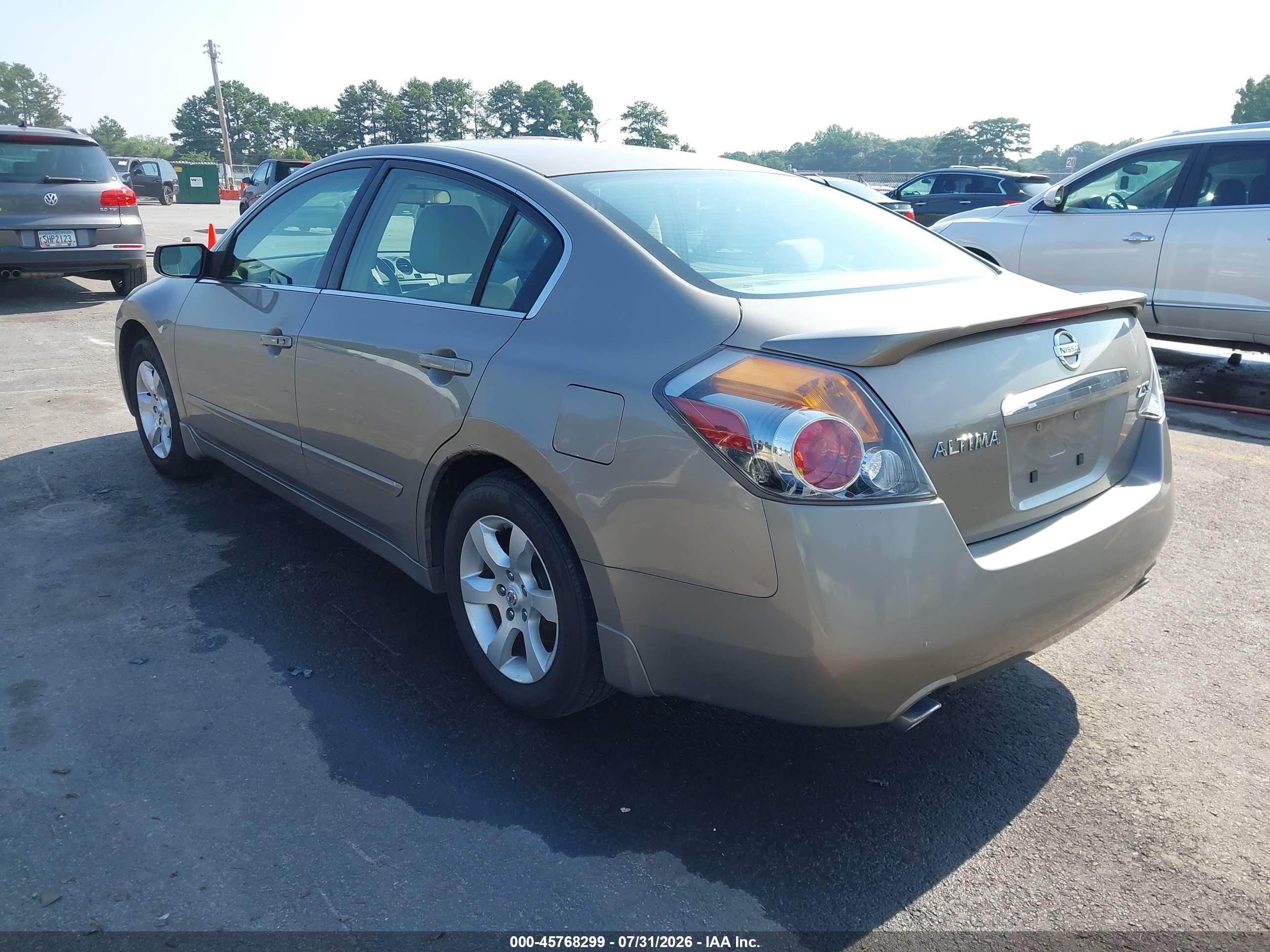 2007 Nissan Altima 2.5 S Beige vin: 1N4AL21E37C193891