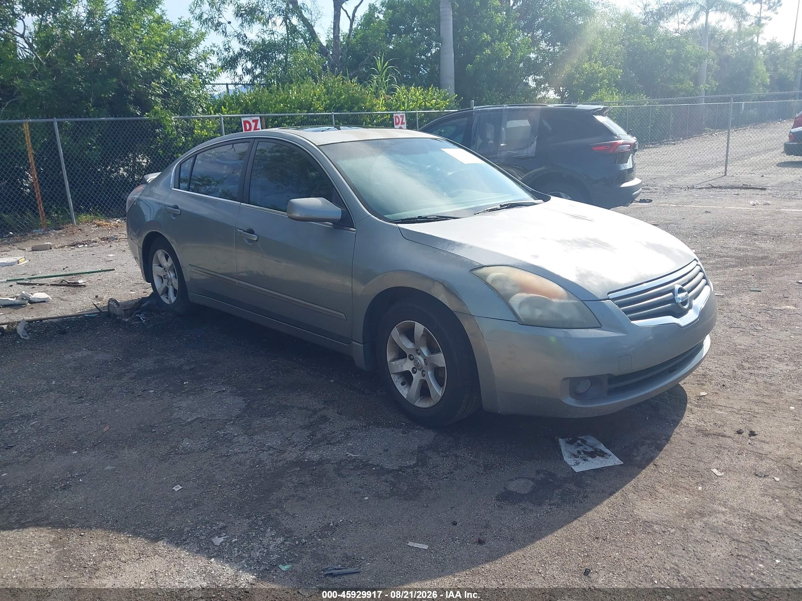 2007 Nissan Altima 2.5 S Silver vin: 1N4AL21E37N451007