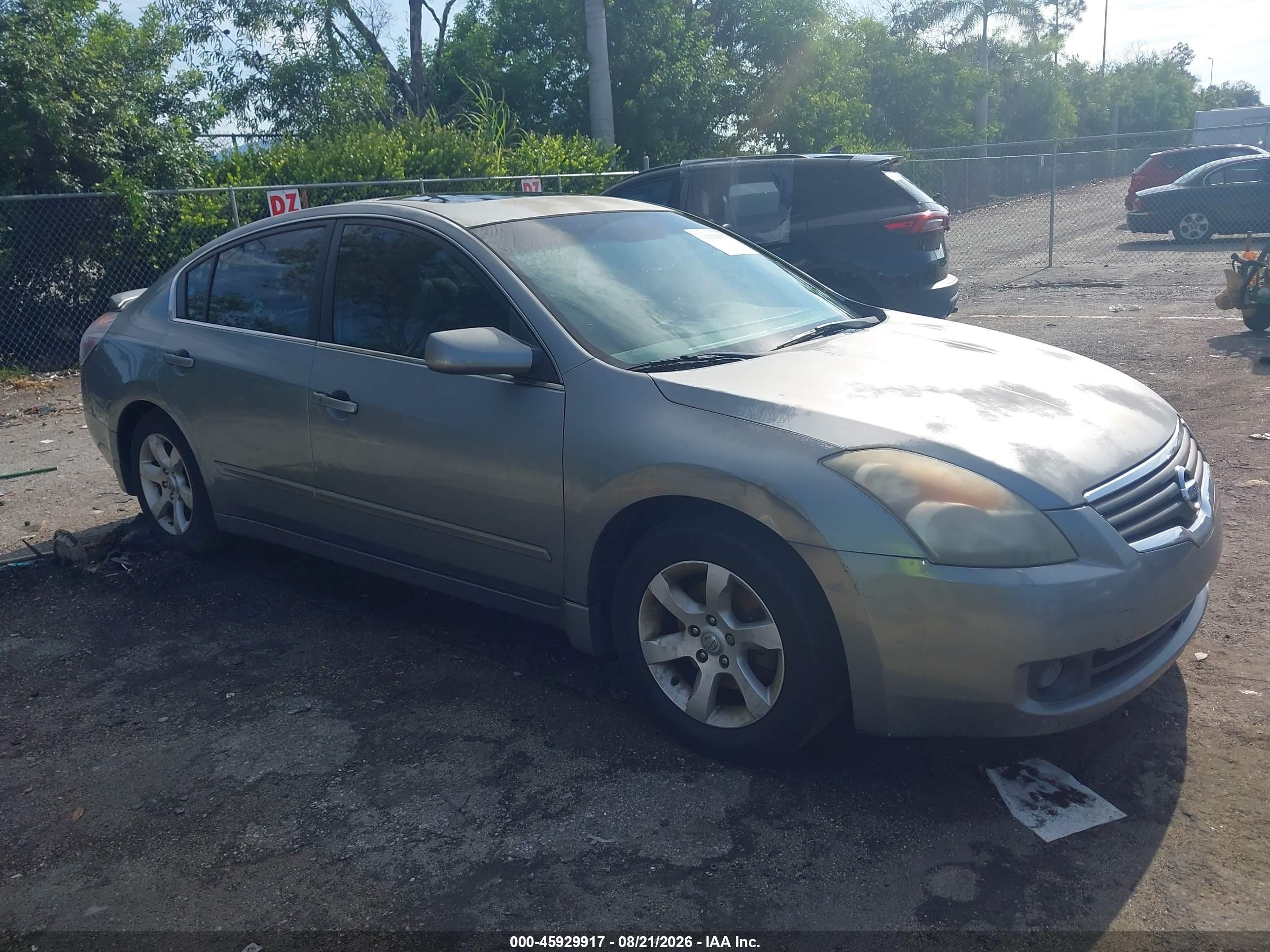 2007 Nissan Altima 2.5 S Silver vin: 1N4AL21E37N451007