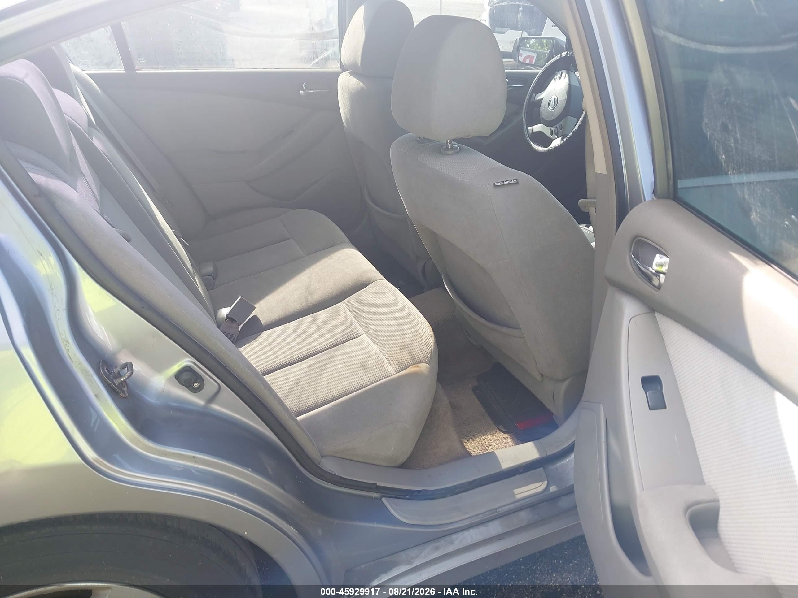 2007 Nissan Altima 2.5 S Silver vin: 1N4AL21E37N451007