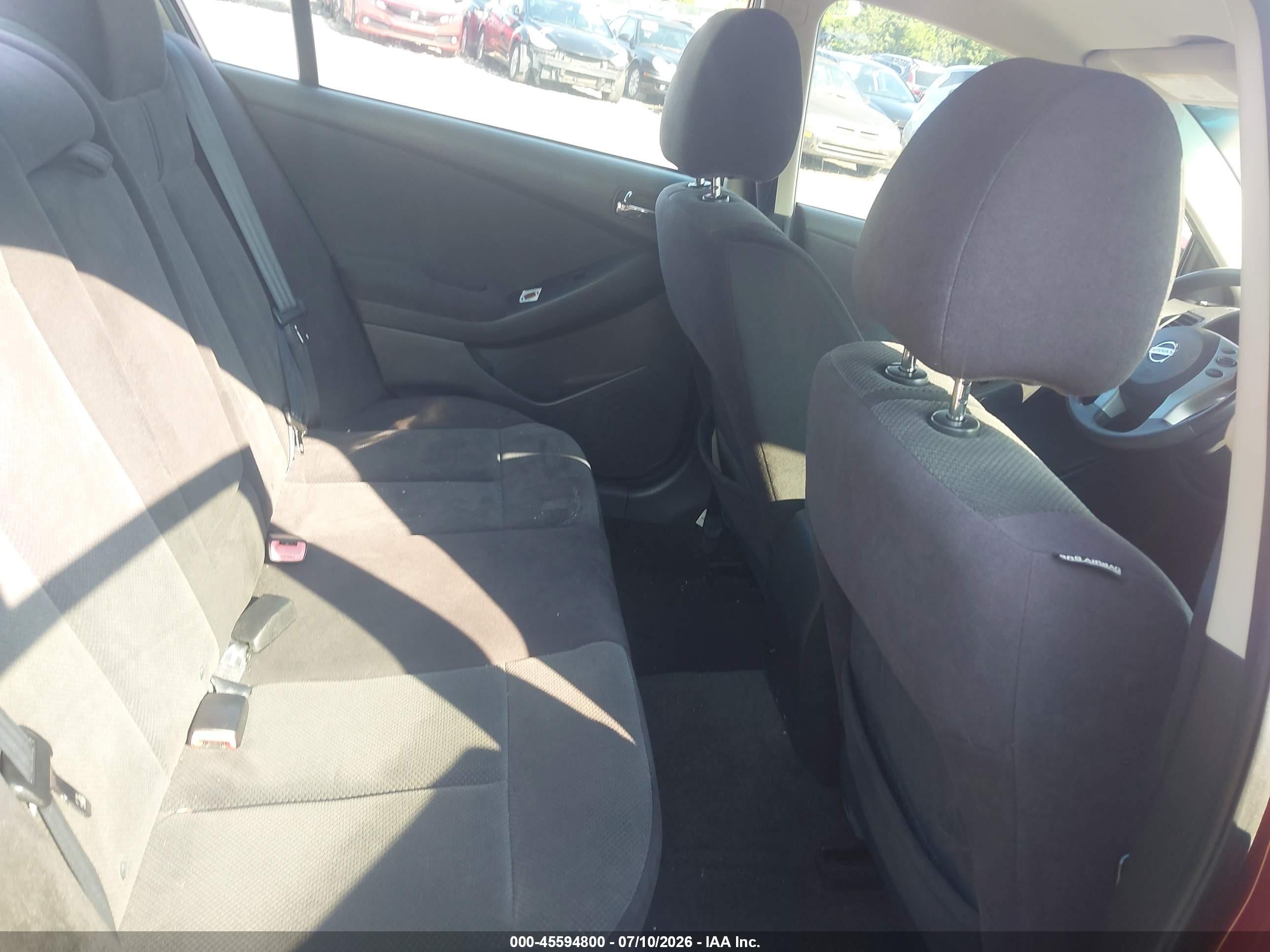 2008 Nissan Altima 2.5 S Красный vin: 1N4AL21E38C167583