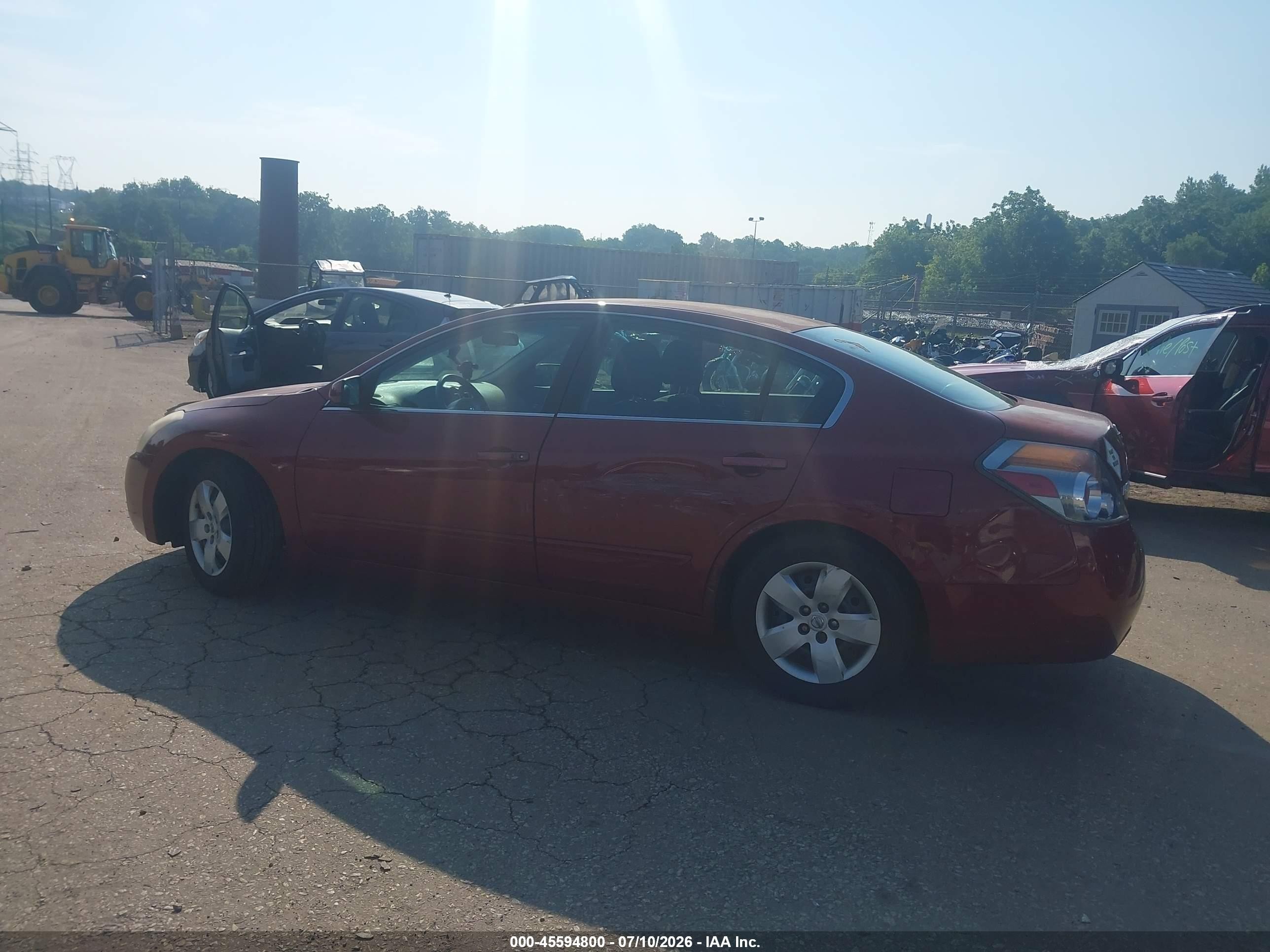 2008 Nissan Altima 2.5 S Красный vin: 1N4AL21E38C167583