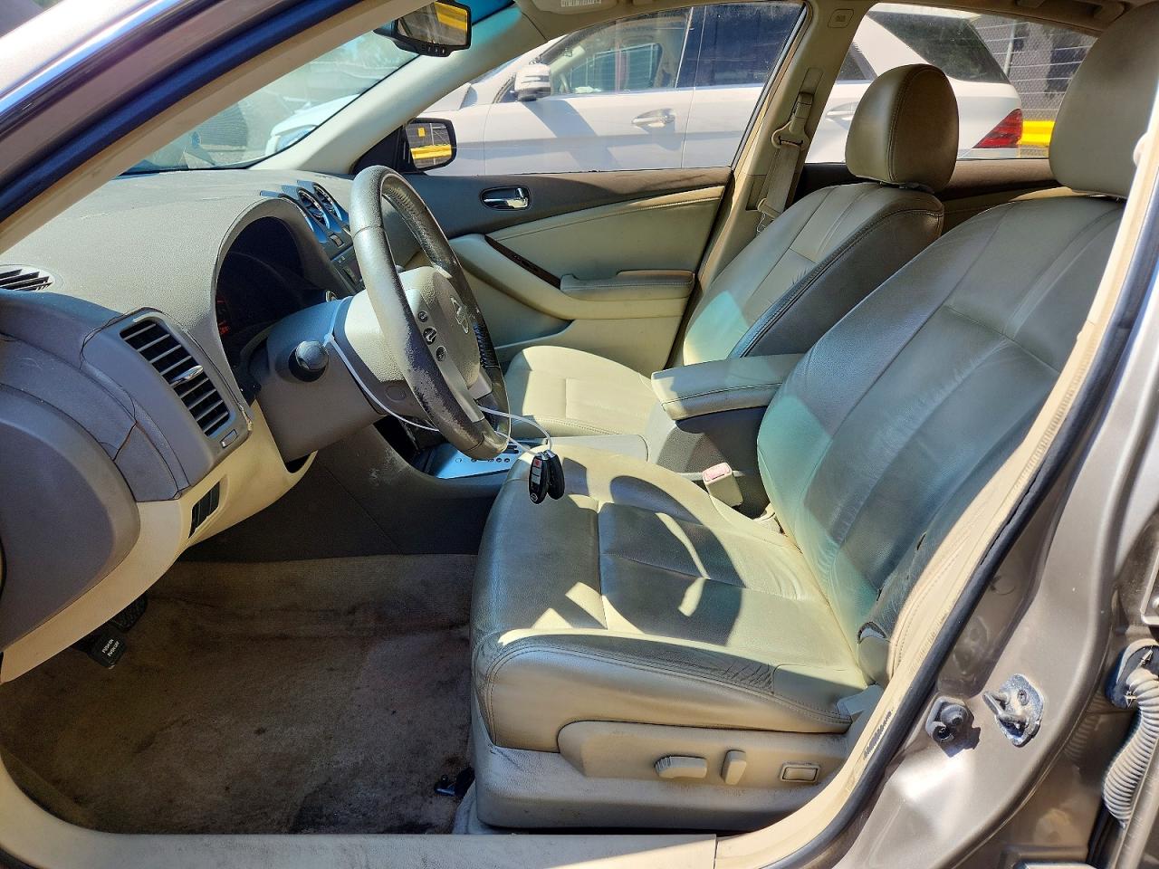 2008 Nissan Altima 2.5 Tan vin: 1N4AL21E38C189180