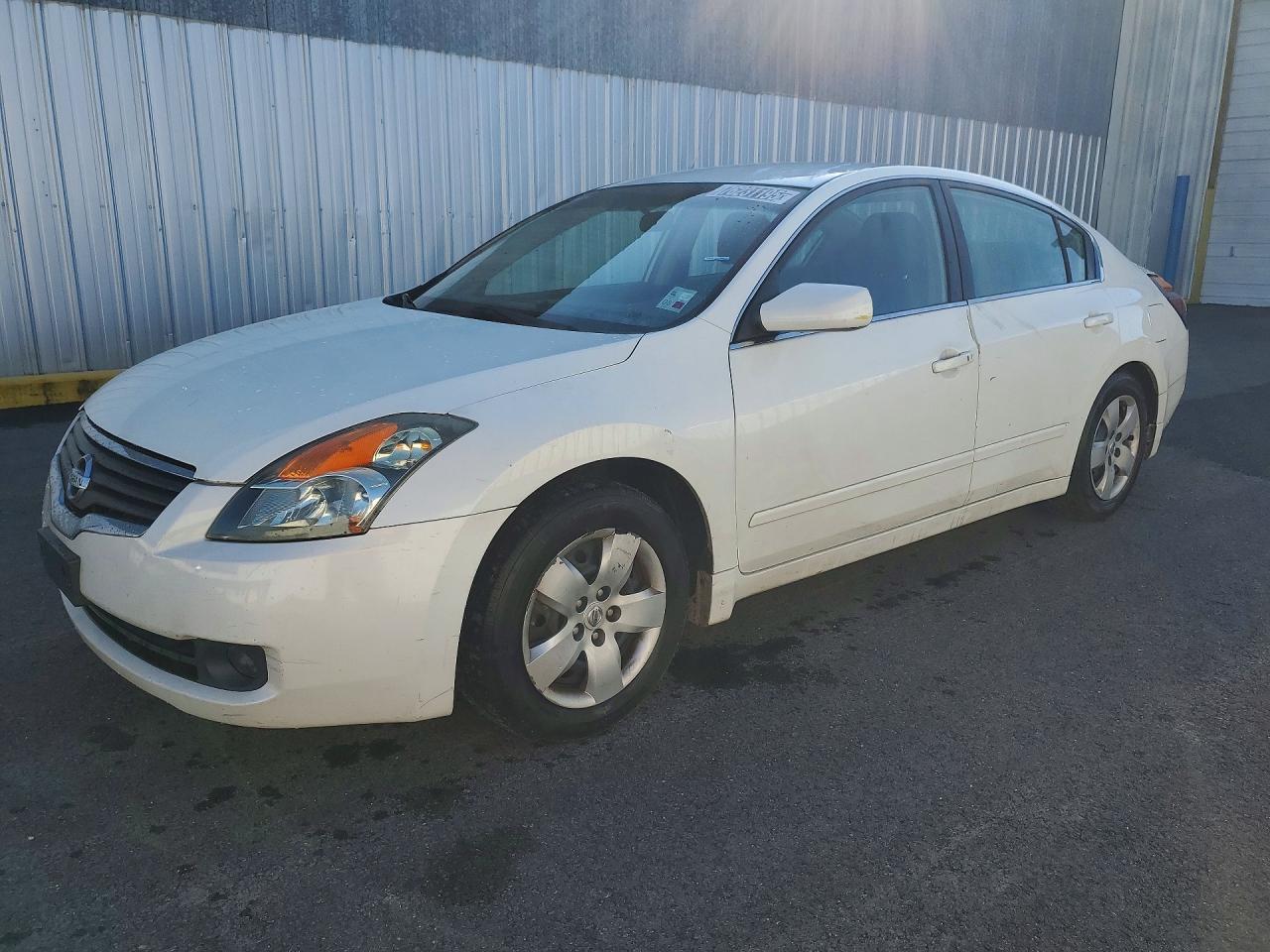 2008 Nissan Altima 2.5 White vin: 1N4AL21E38N430255