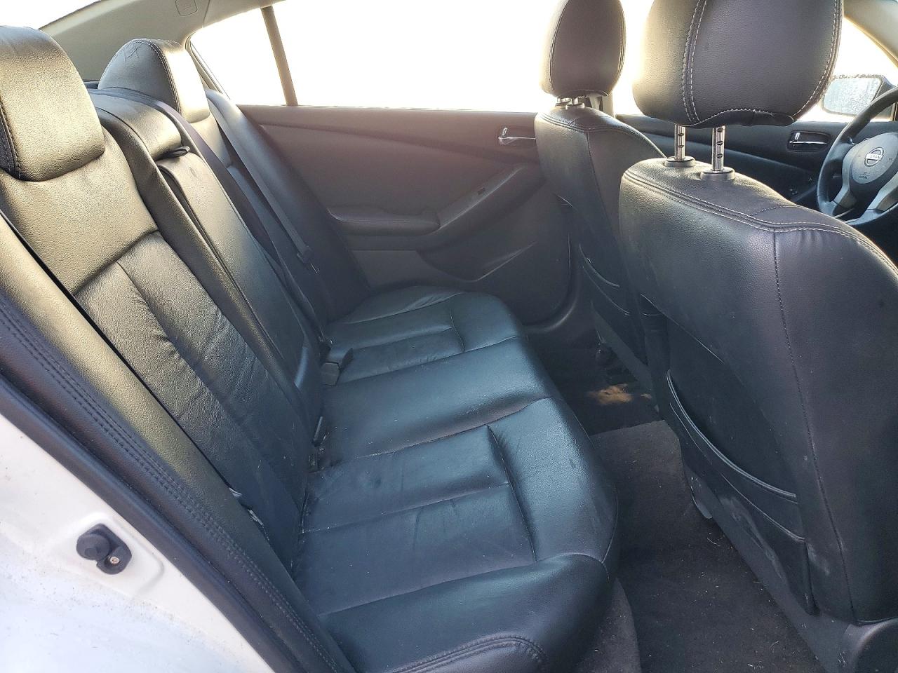 2008 Nissan Altima 2.5 White vin: 1N4AL21E38N430255