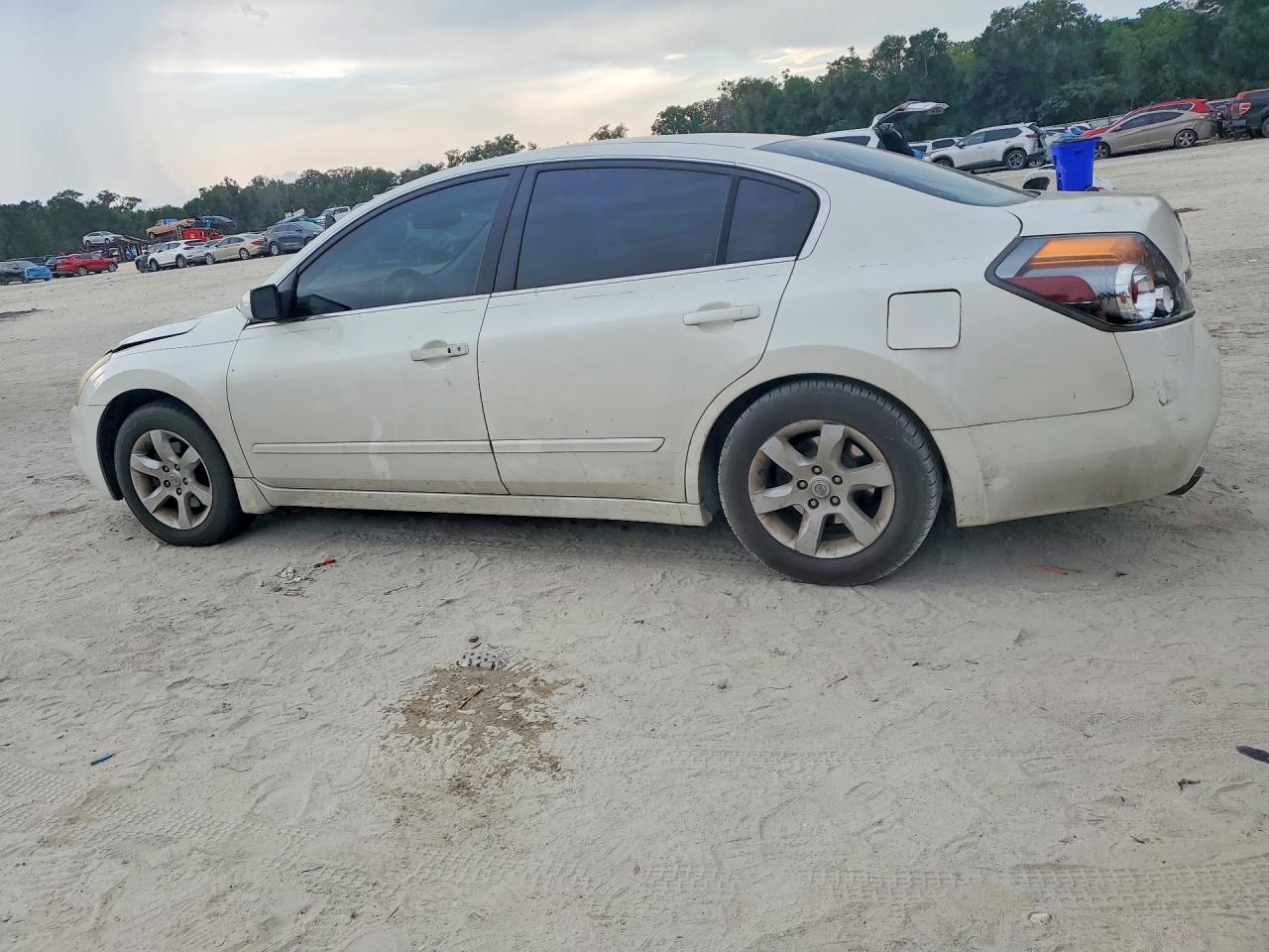 2008 Nissan Altima 2.5 White vin: 1N4AL21E38N551965
