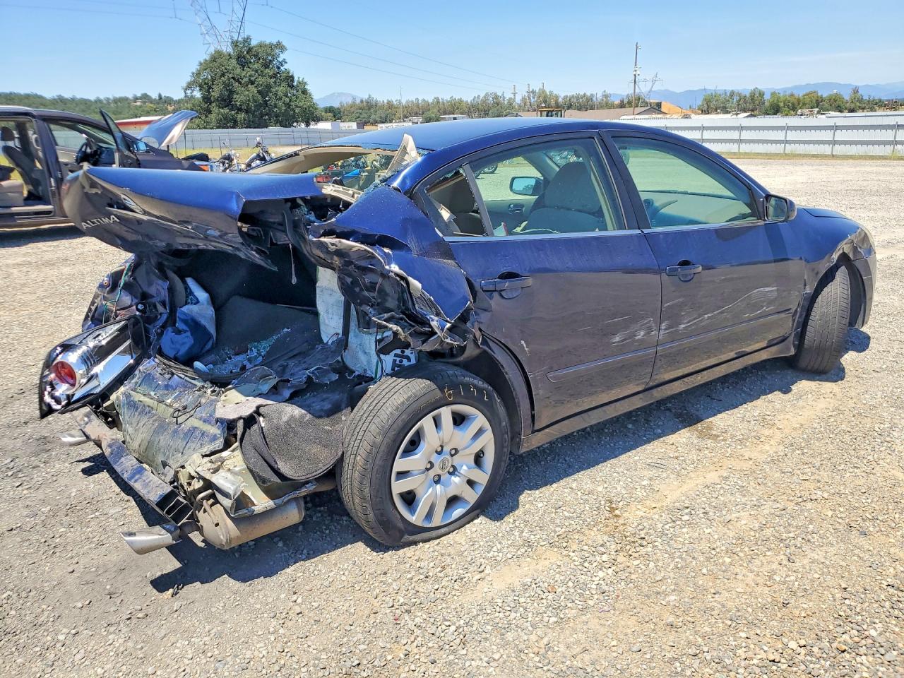 2009 Nissan Altima 2.5 Blue vin: 1N4AL21E39C130048