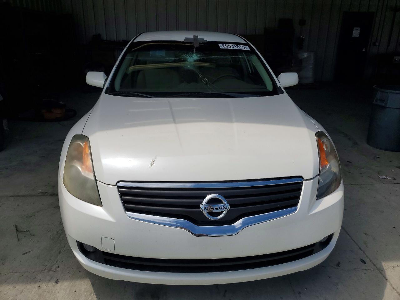 2009 Nissan Altima 2.5/2.5s White vin: 1N4AL21E39C187477