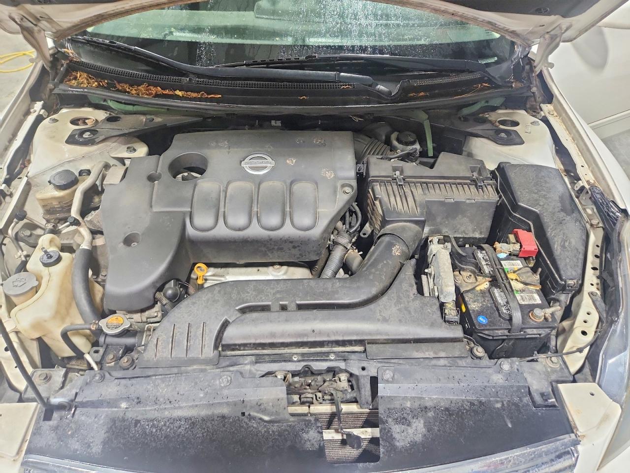 2009 Nissan Altima 2.5 White vin: 1N4AL21E39N420083