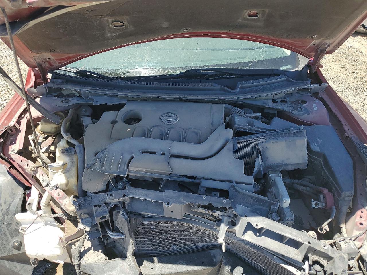 2009 Nissan Altima 2.5 Red vin: 1N4AL21E39N443783