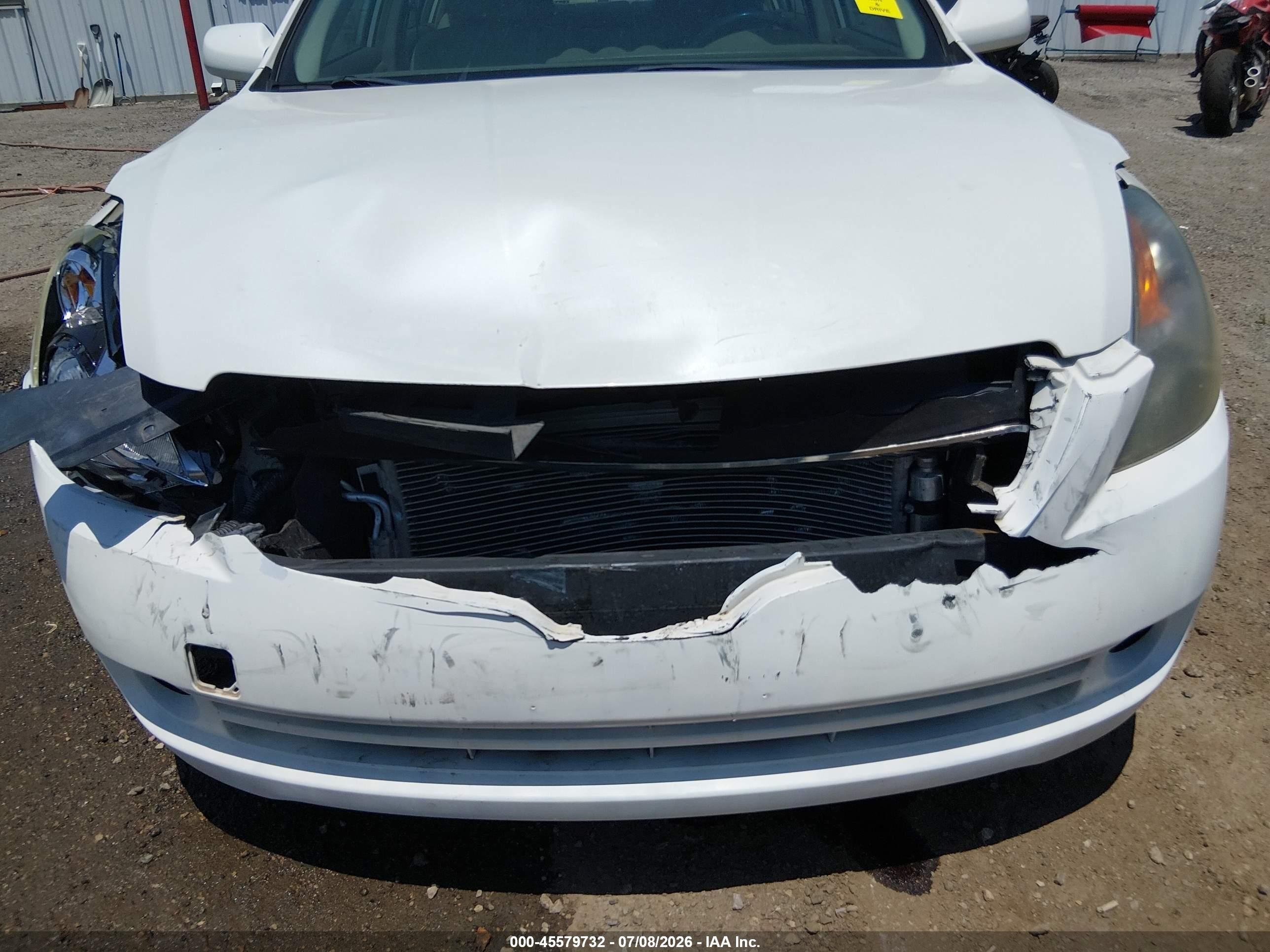 2009 Nissan Altima 2.5 S White vin: 1N4AL21E39N445159