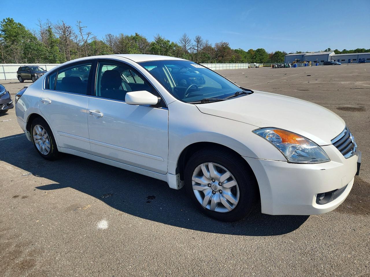 2009 Nissan Altima 2.5 White vin: 1N4AL21E39N494541
