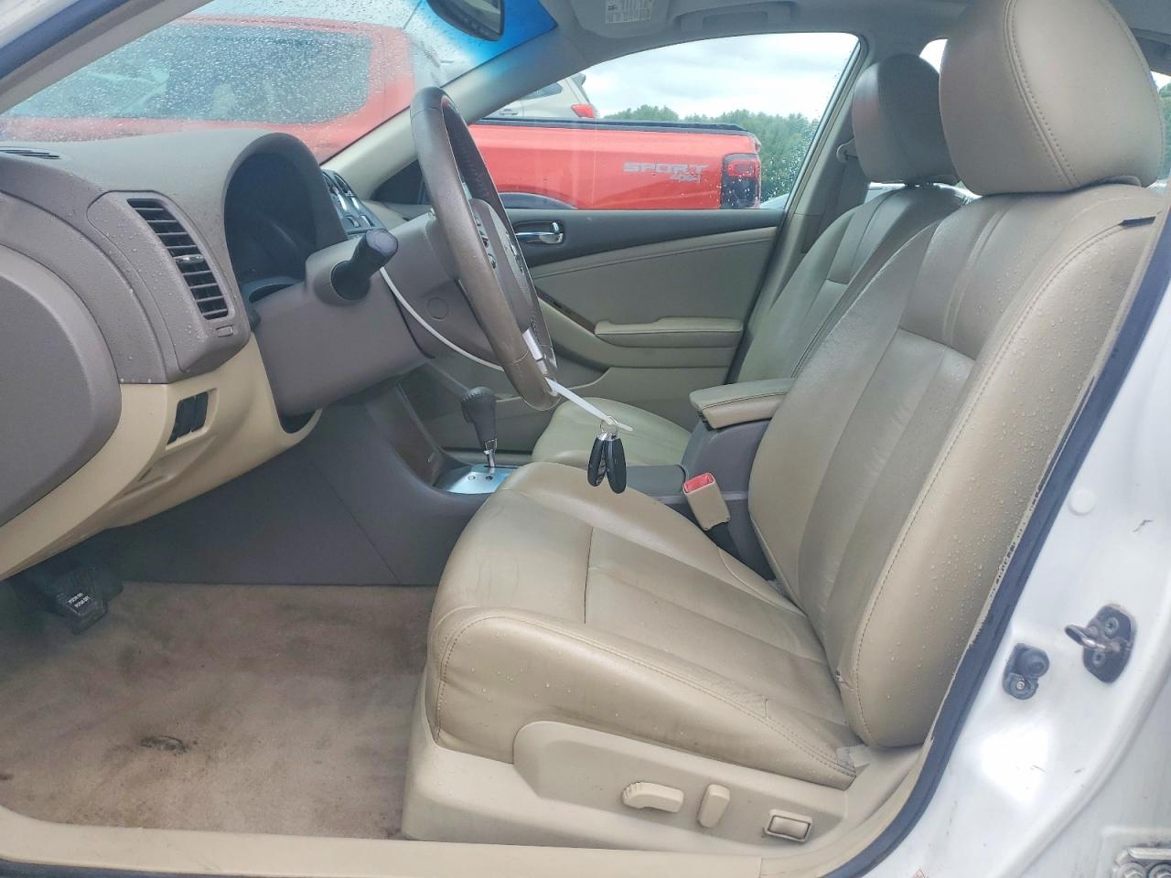 2009 Nissan Altima 2.5 White vin: 1N4AL21E39N508860