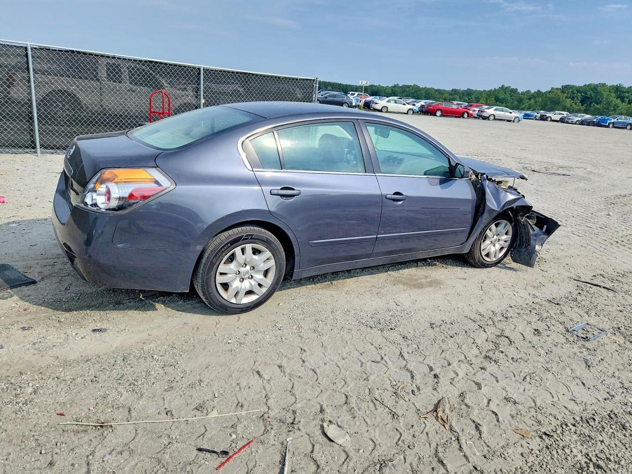 2009 Nissan Altima 2.5 Blue vin: 1N4AL21E39N524976