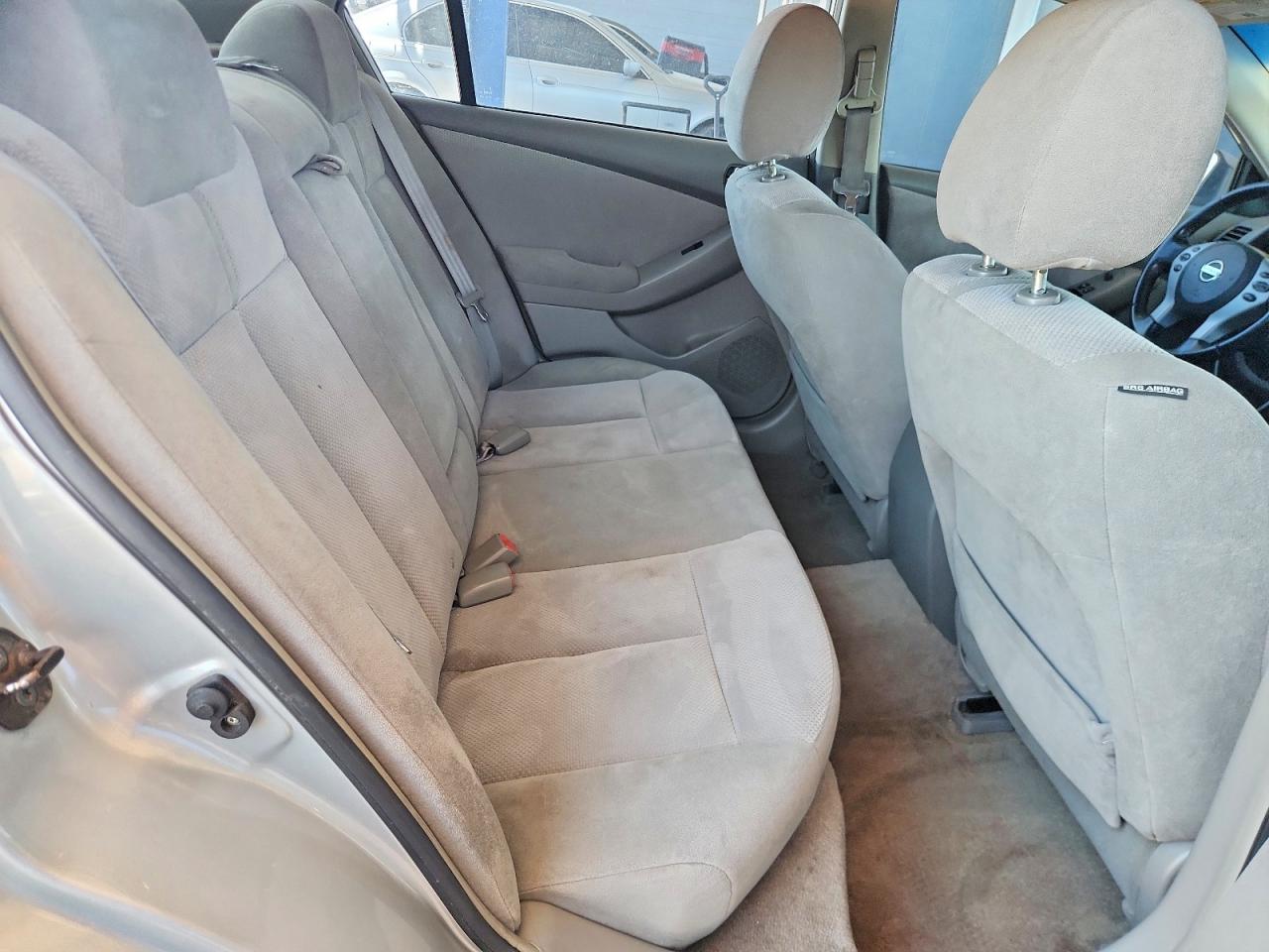 2009 Nissan Altima 2.5 Silver vin: 1N4AL21E39N531698