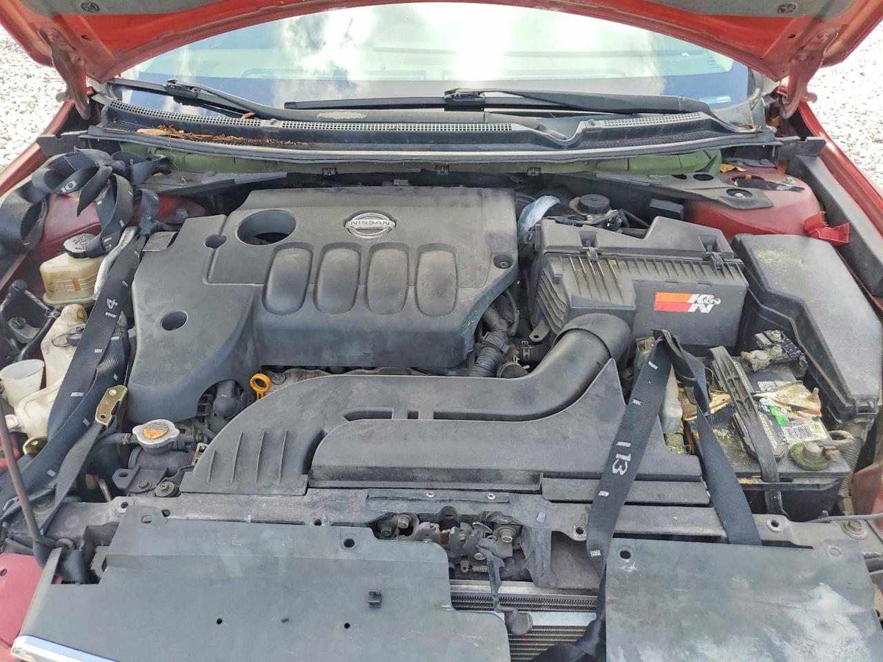 2007 Nissan Altima 2.5 Red vin: 1N4AL21E47C111487
