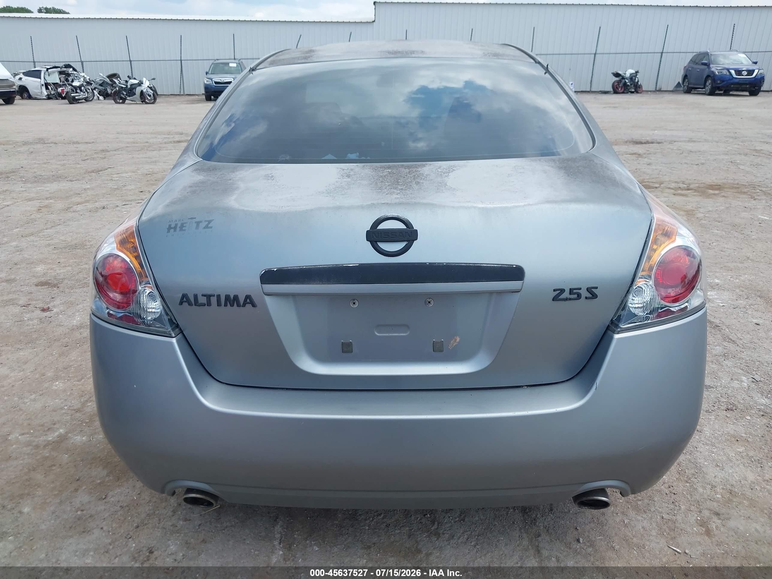 2007 Nissan Altima 2.5 S Серебряный vin: 1N4AL21E47C111635