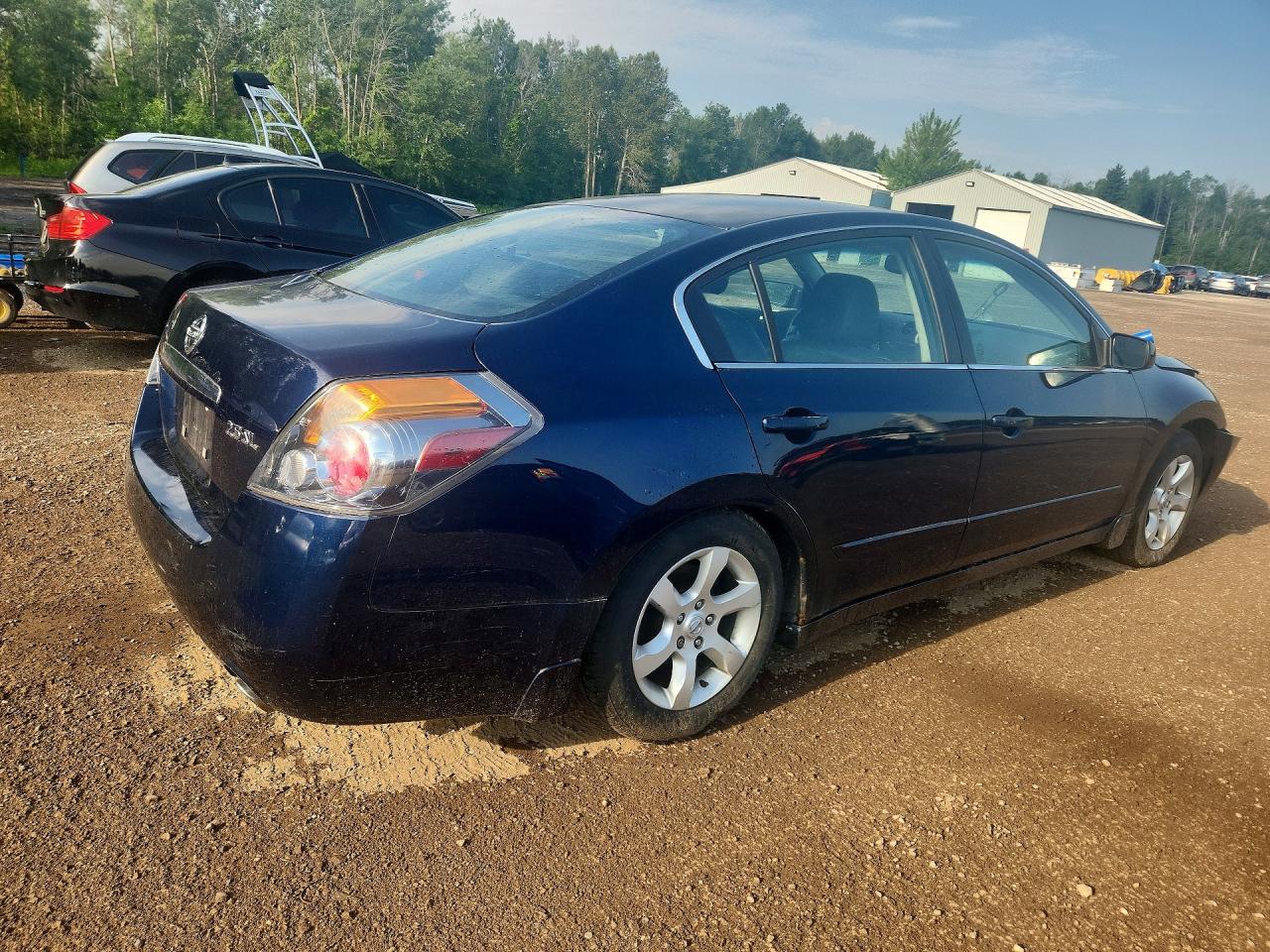2007 Nissan Altima 2.5 Blue vin: 1N4AL21E47C174668