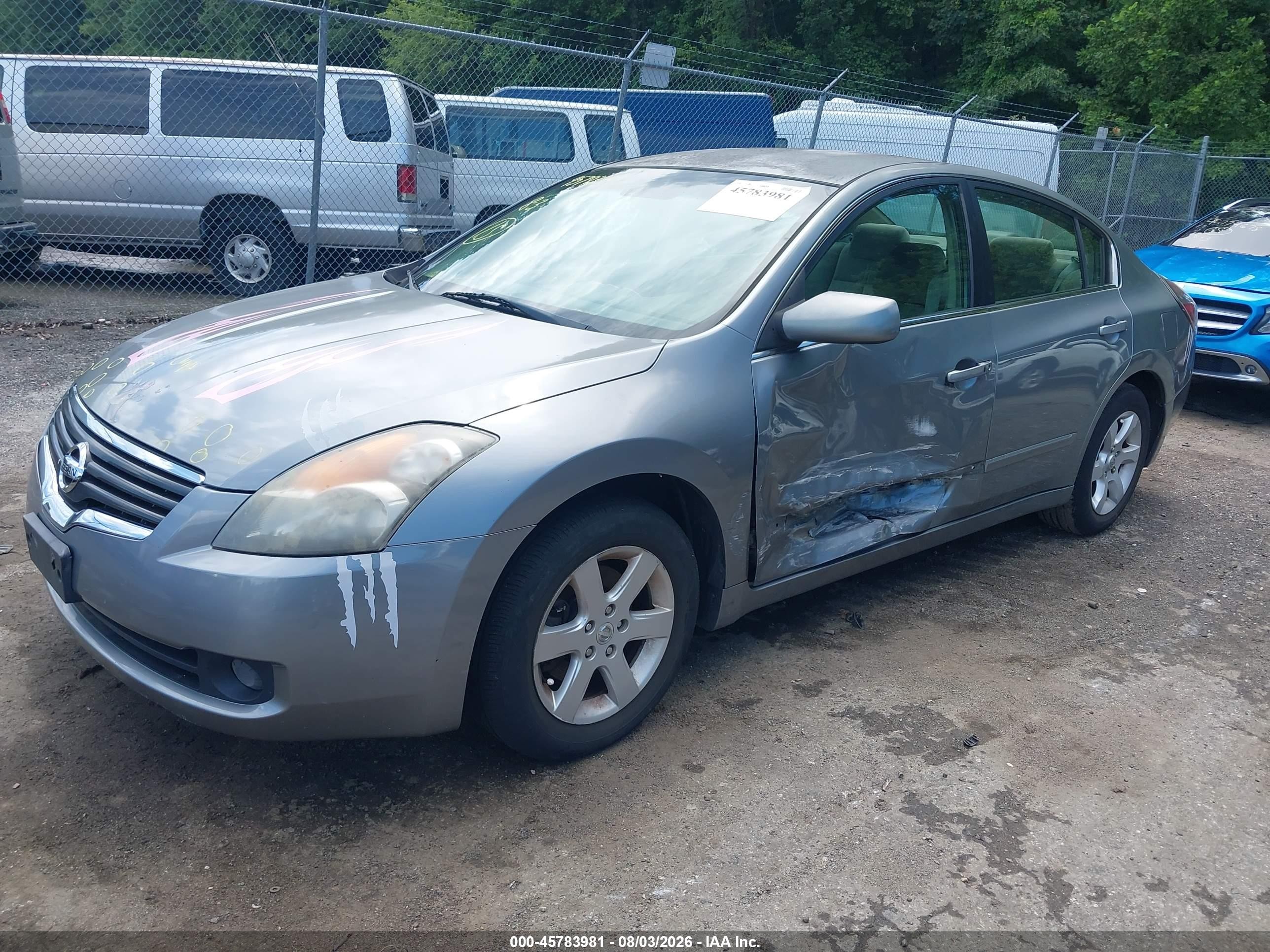 2007 Nissan Altima 2.5 S Серебряный vin: 1N4AL21E47C214313