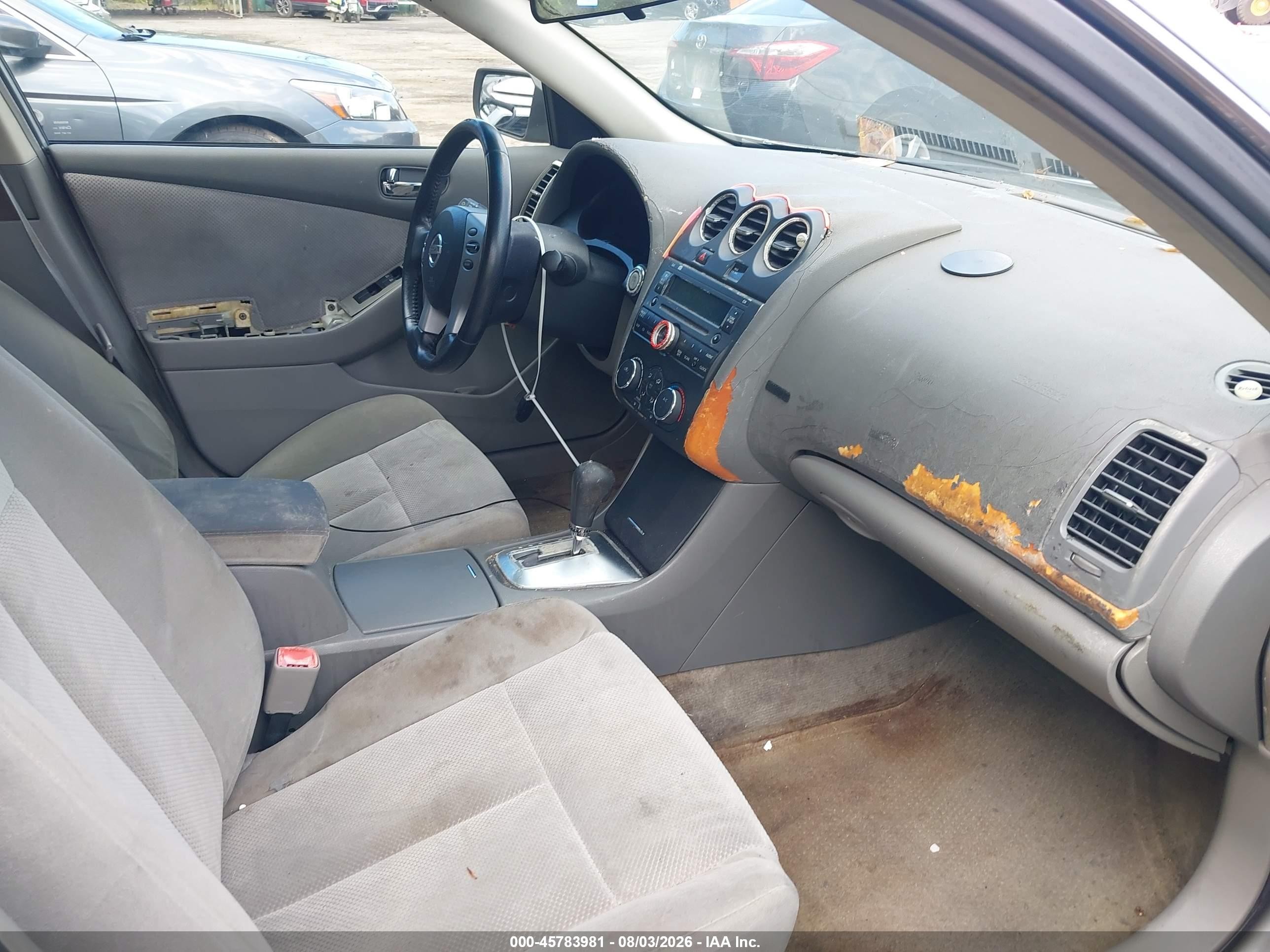 2007 Nissan Altima 2.5 S Серебряный vin: 1N4AL21E47C214313
